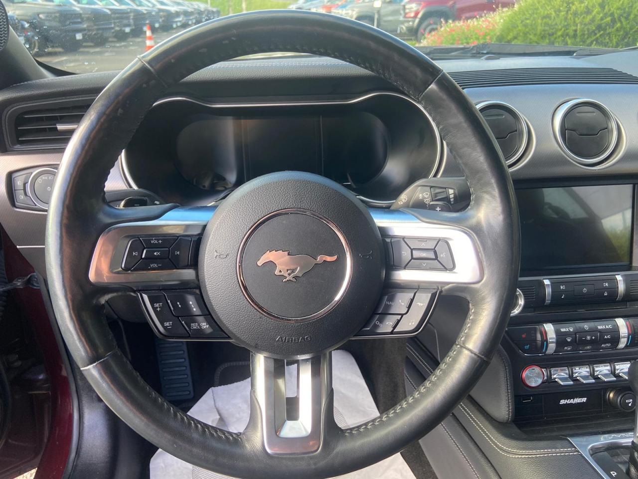 FORD MUSTANG GT CABRIOLET V8 5.0L