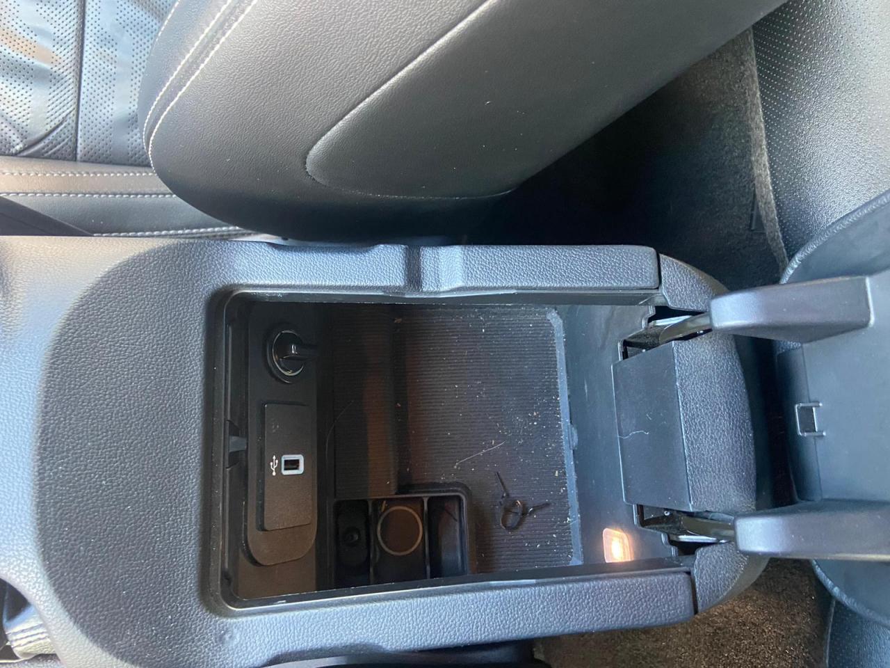 FORD MUSTANG GT CABRIOLET V8 5.0L