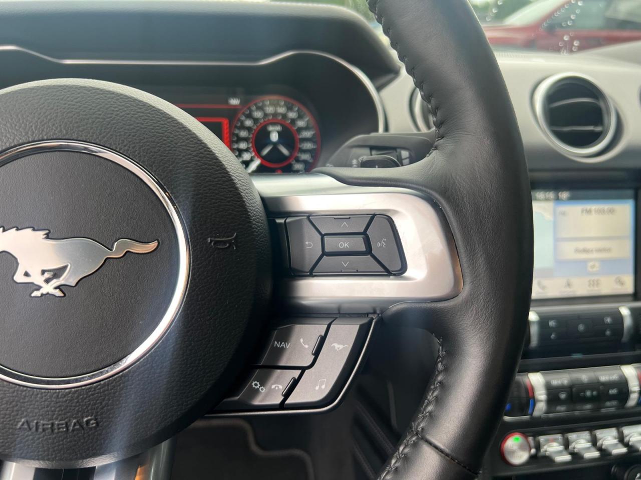 FORD MUSTANG GT FASTBACK 5.0L V8 450ch