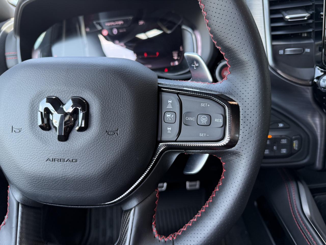 DODGE RAM 1500 CREW RHO