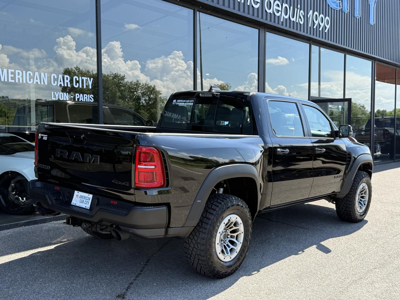 DODGE RAM 1500 CREW RHO