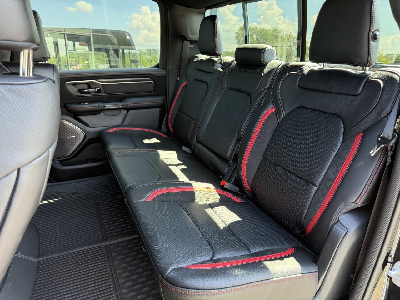 DODGE RAM 1500 CREW RHO