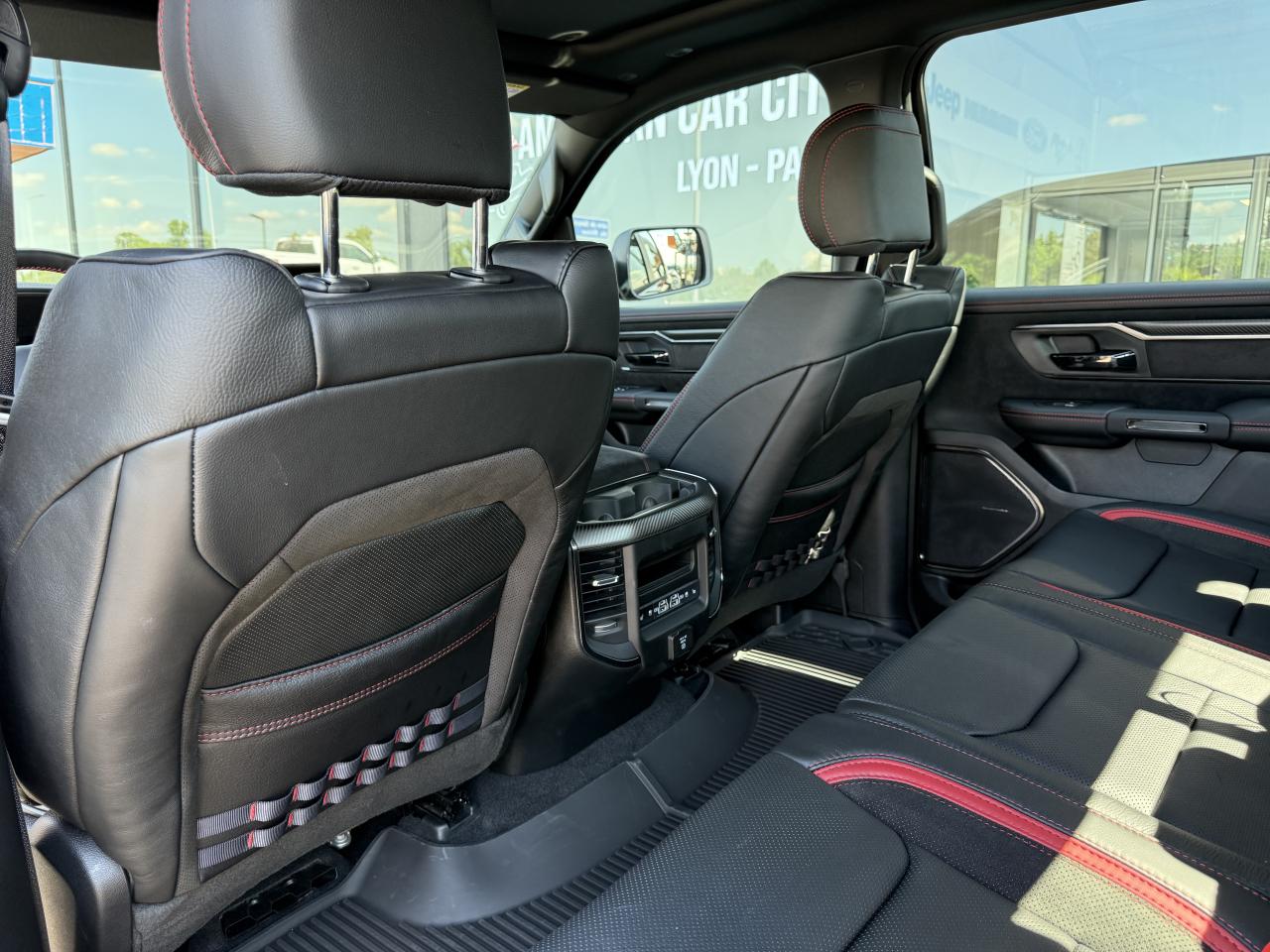 DODGE RAM 1500 CREW RHO