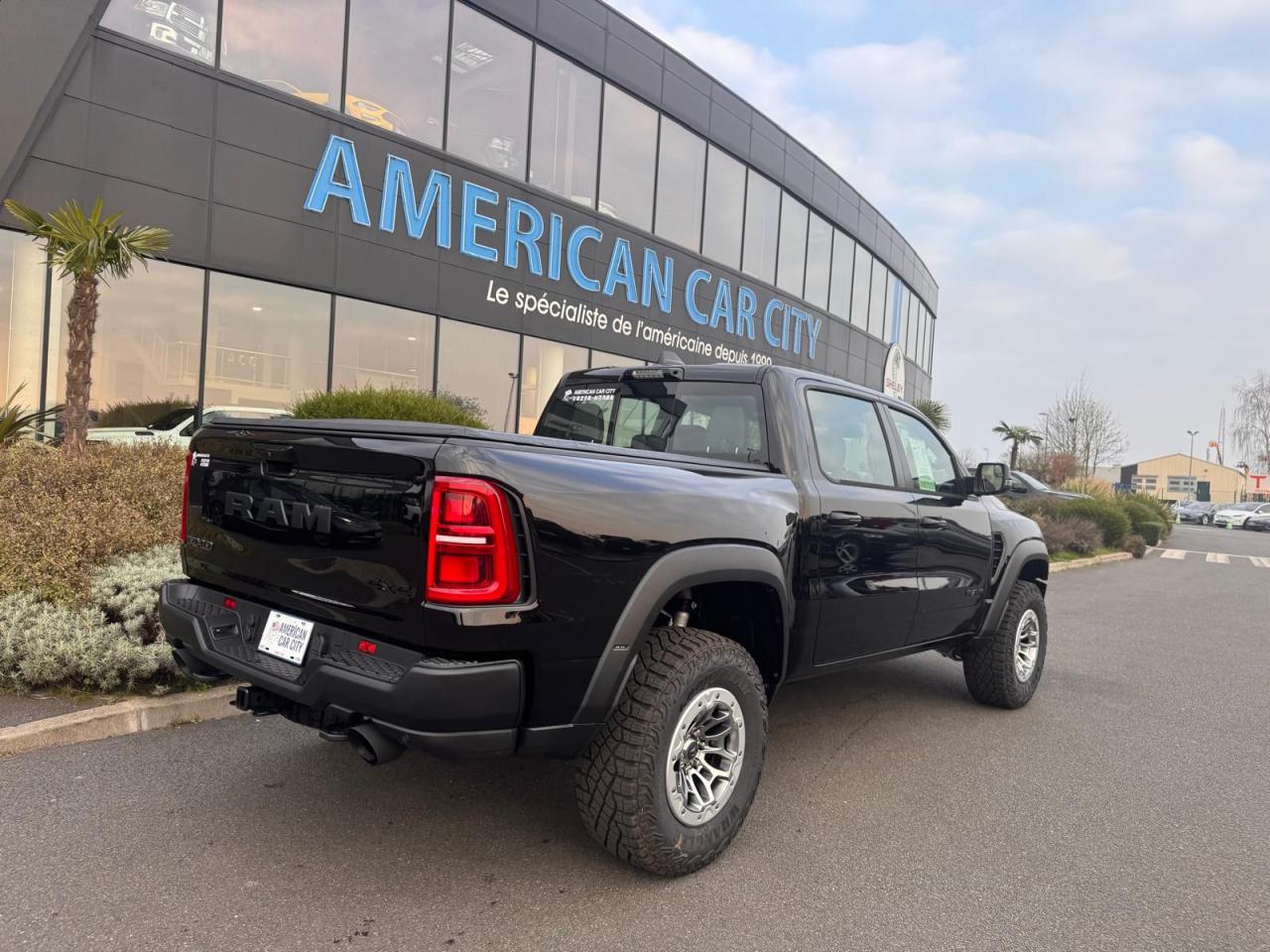 DODGE RAM 1500 CREW RHO