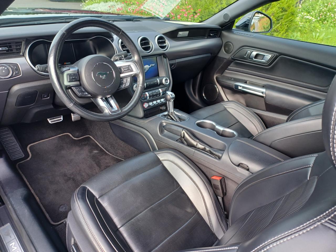 FORD MUSTANG GT FASTBACK 5.0L V8 450ch