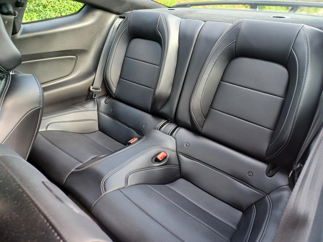 FORD MUSTANG GT FASTBACK 5.0L V8 450ch