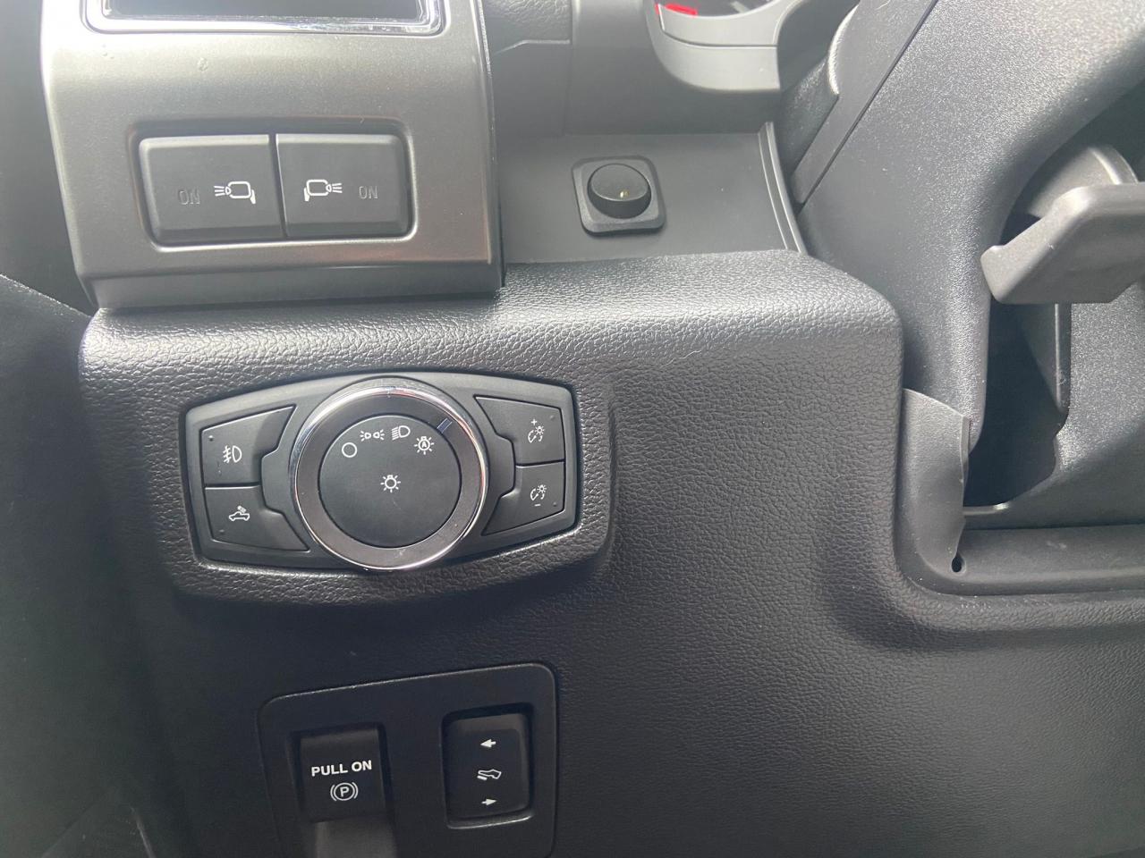 FORD F150 Supercrew LARIAT SPORT V8 5.0L FLEXFUEL