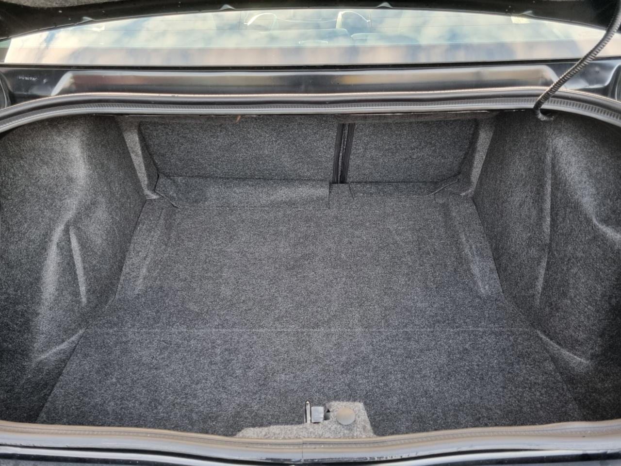 DODGE CHALLENGER SRT HELLCAT V8 6,2L SUPERCHARGED 707hp