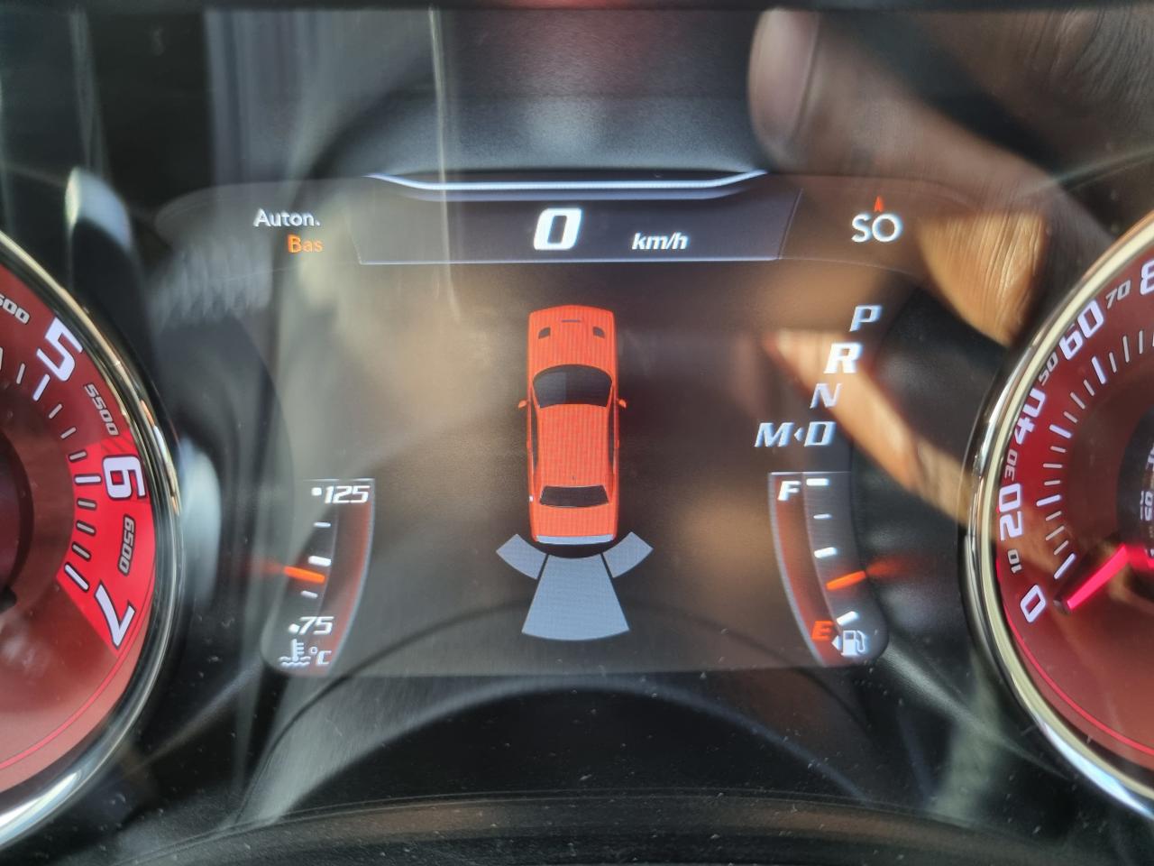 DODGE CHALLENGER SRT HELLCAT V8 6,2L SUPERCHARGED 707hp