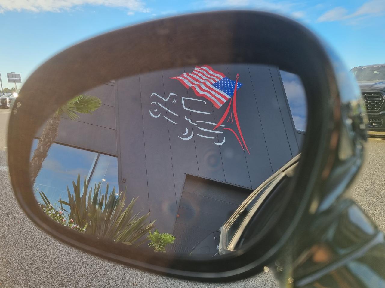 DODGE CHALLENGER SRT HELLCAT V8 6,2L SUPERCHARGED 707hp