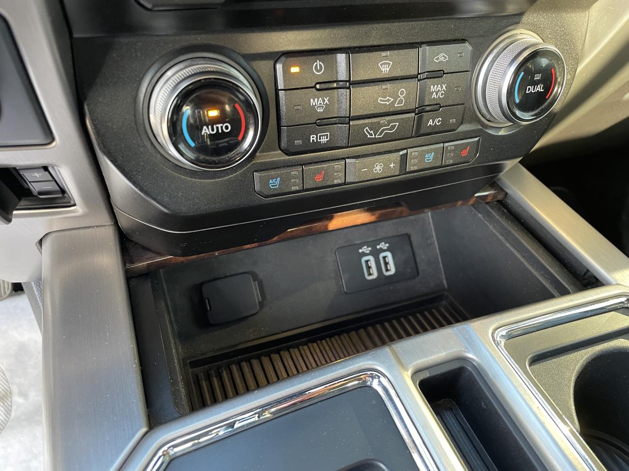 FORD F150 SUPERCREW PLATINUM V8 5.0L FLEXFUEL - VENTE PRO