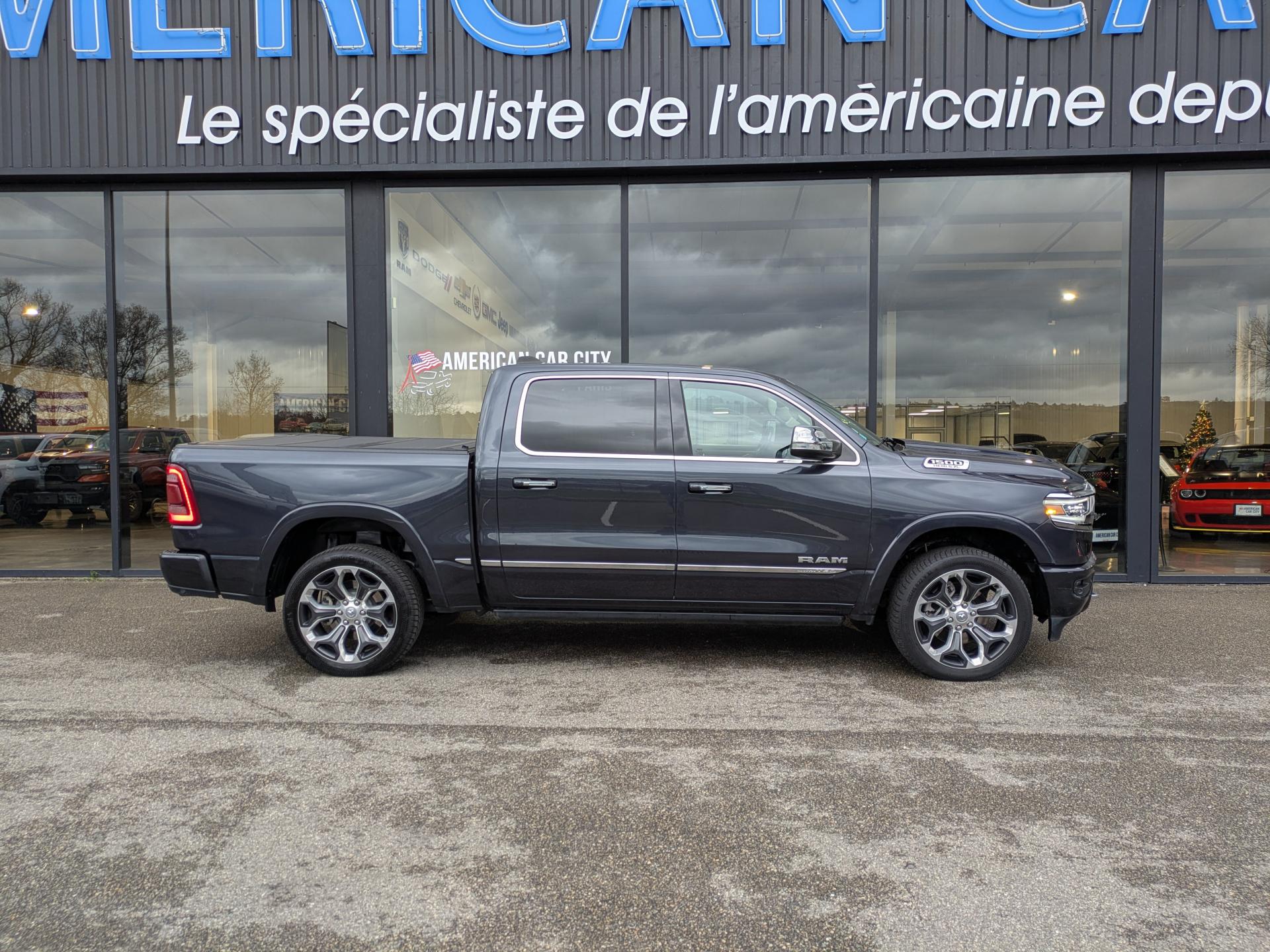 DODGE RAM 1500 CREW LIMITED