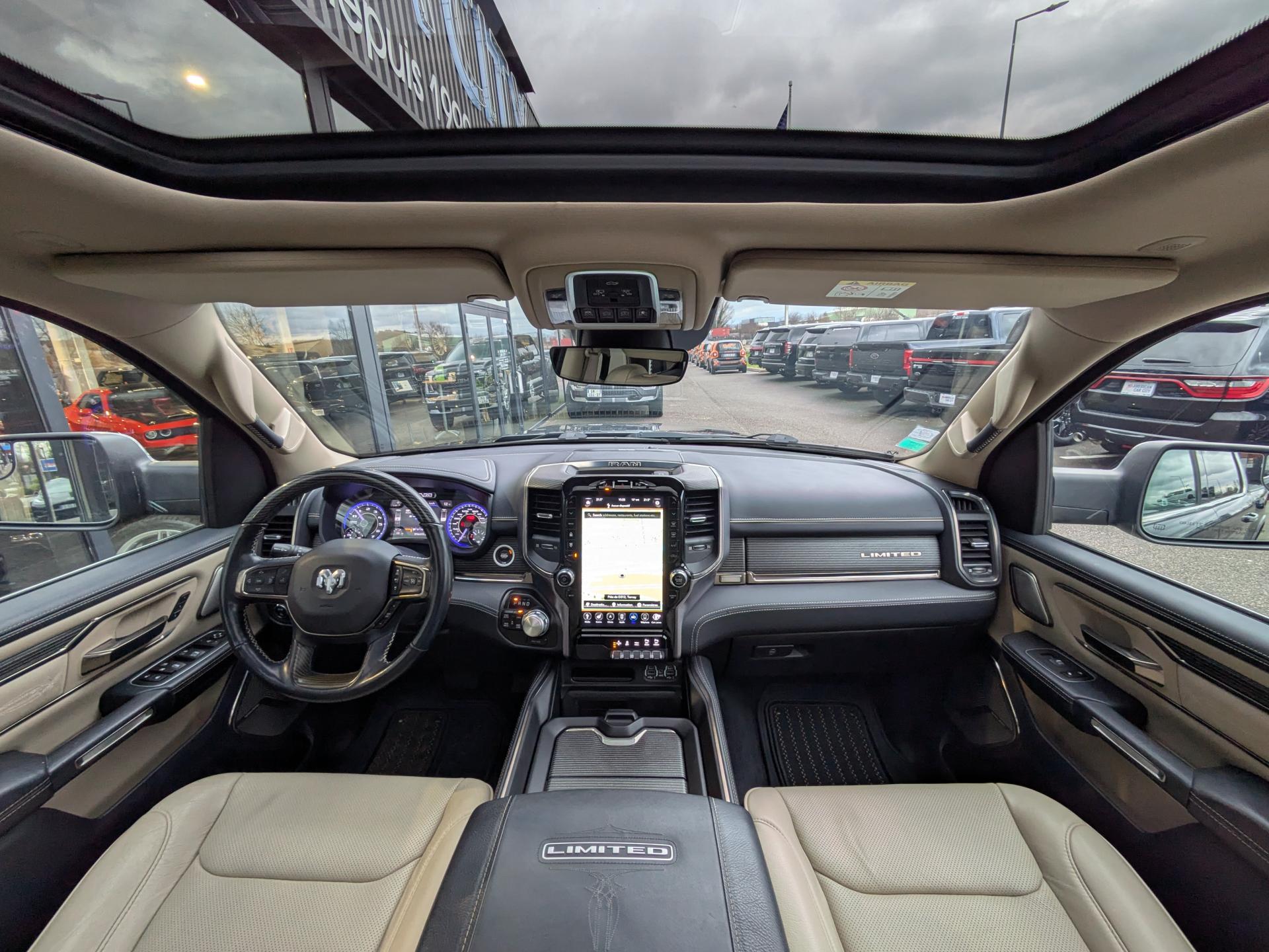 DODGE RAM 1500 CREW LIMITED