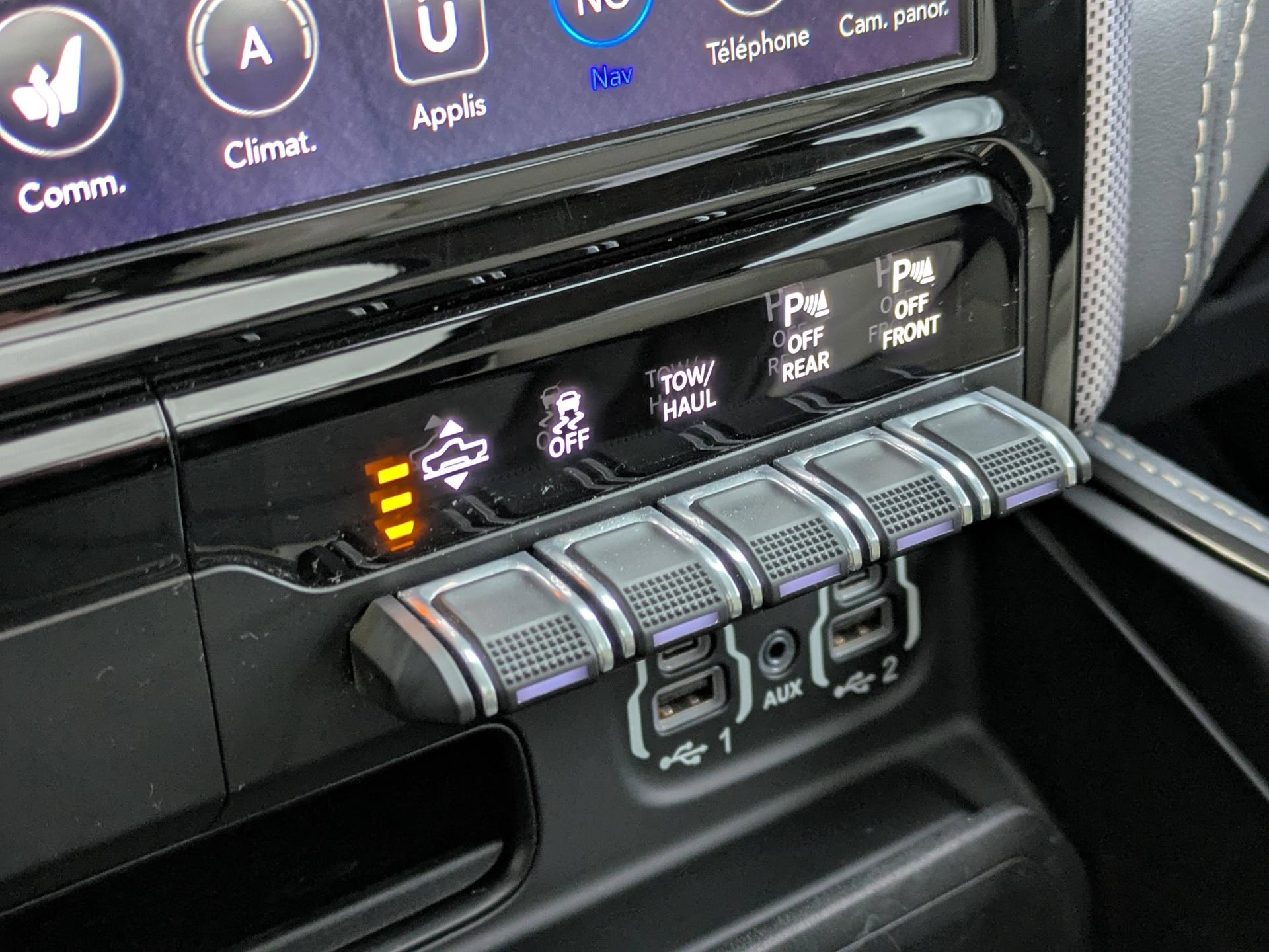 DODGE RAM 1500 CREW LIMITED