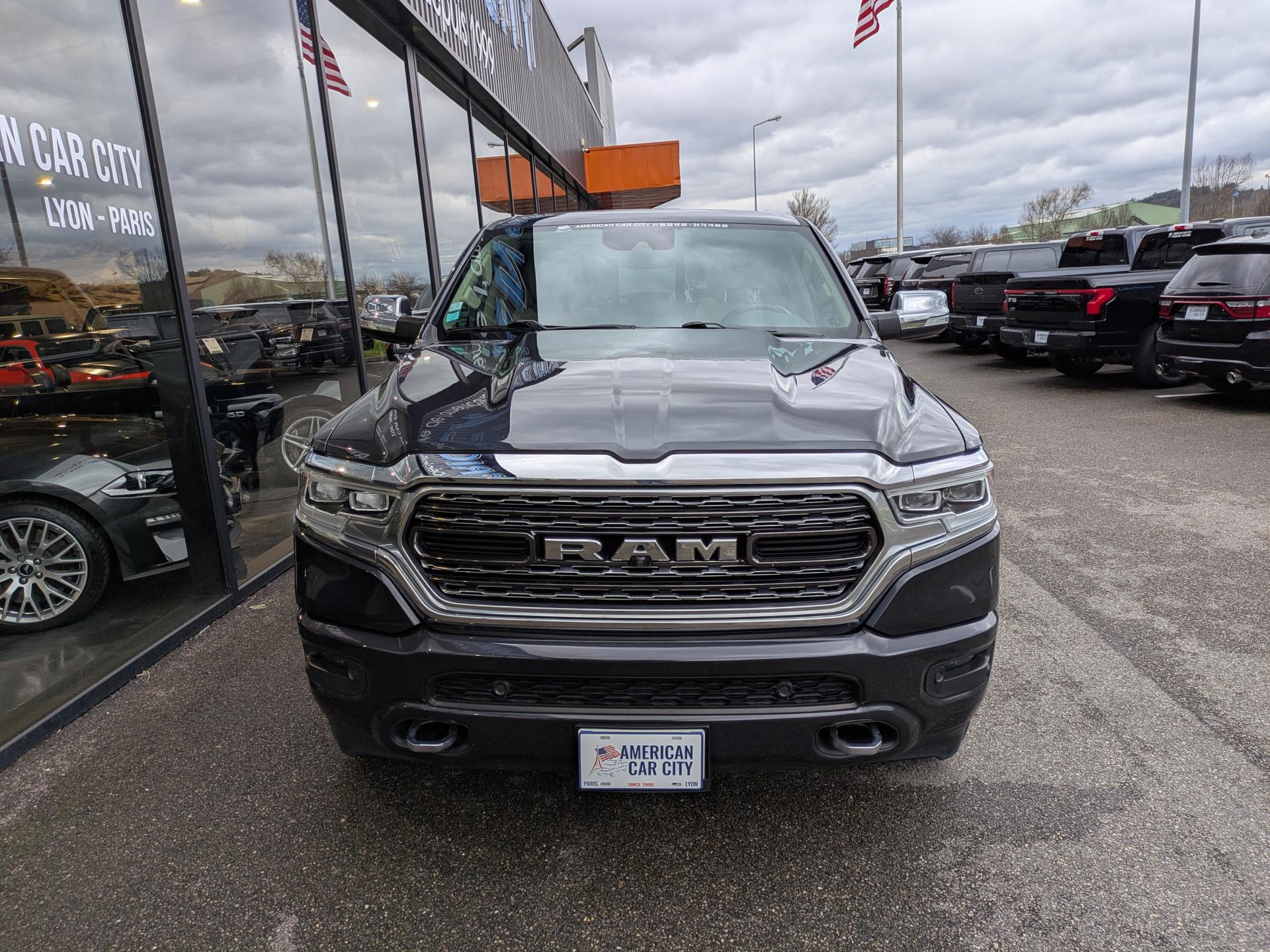DODGE RAM 1500 CREW LIMITED
