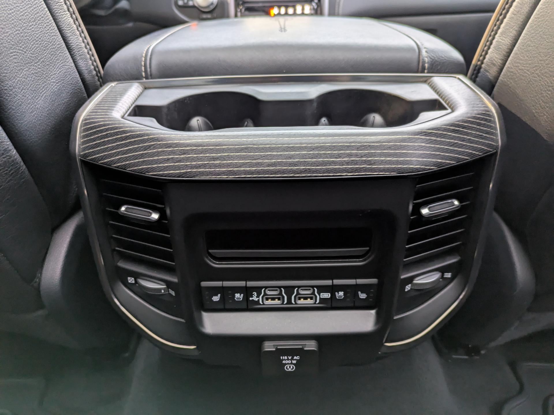 DODGE RAM 1500 CREW LIMITED