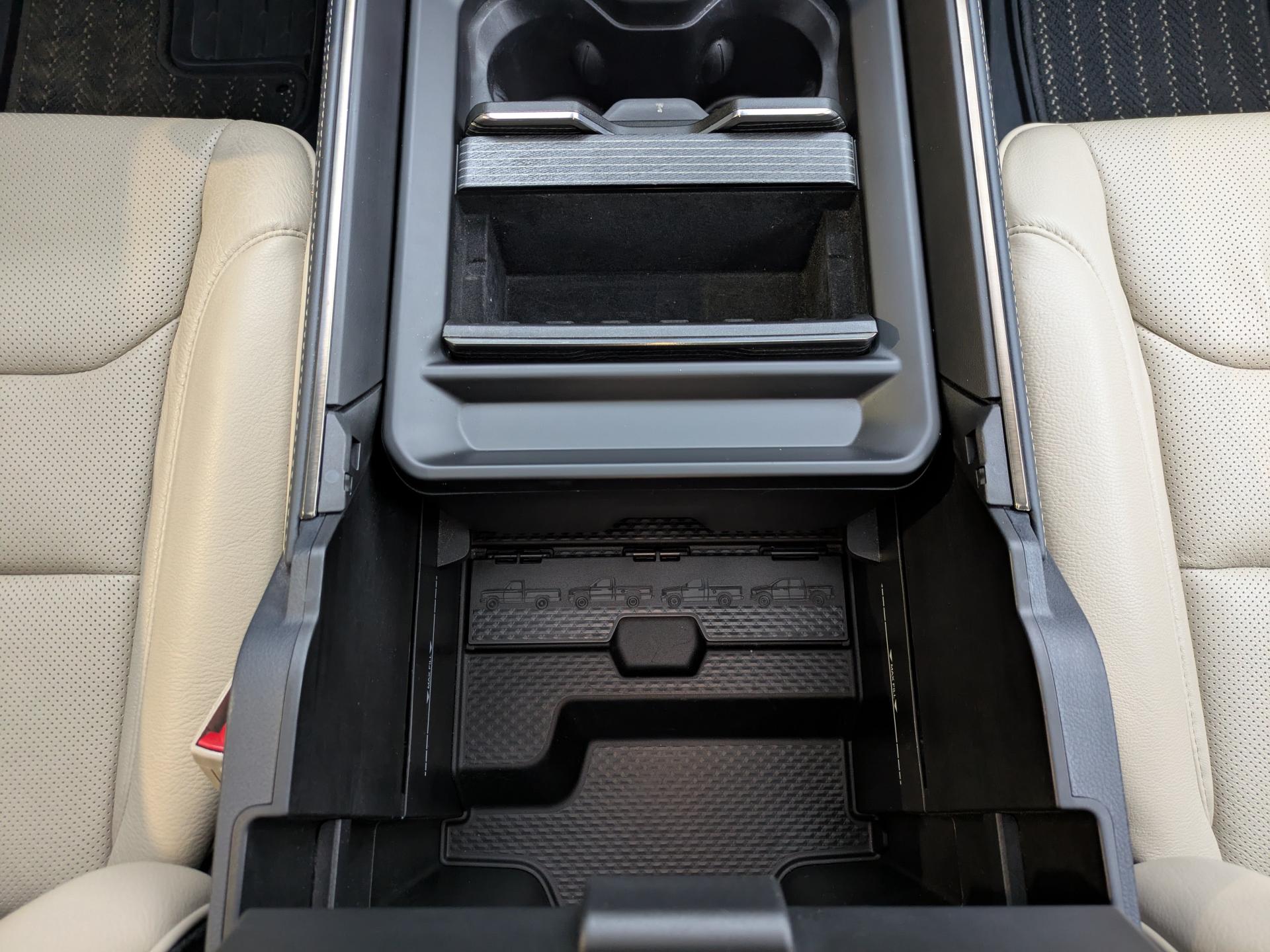 DODGE RAM 1500 CREW LIMITED