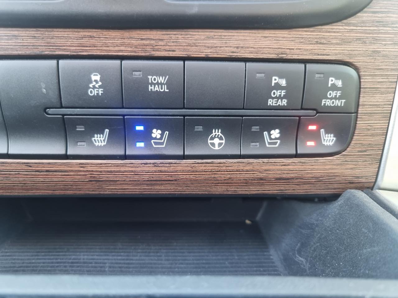 DODGE RAM 1500 CREW LARAMIE V8 5.7L 395hp