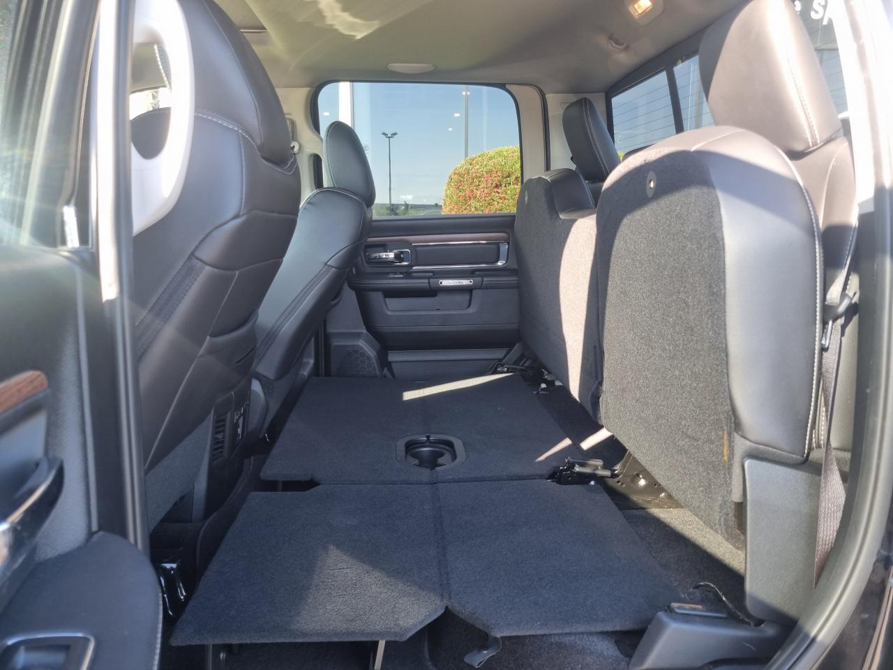 DODGE RAM 1500 CREW LARAMIE V8 5.7L 395hp