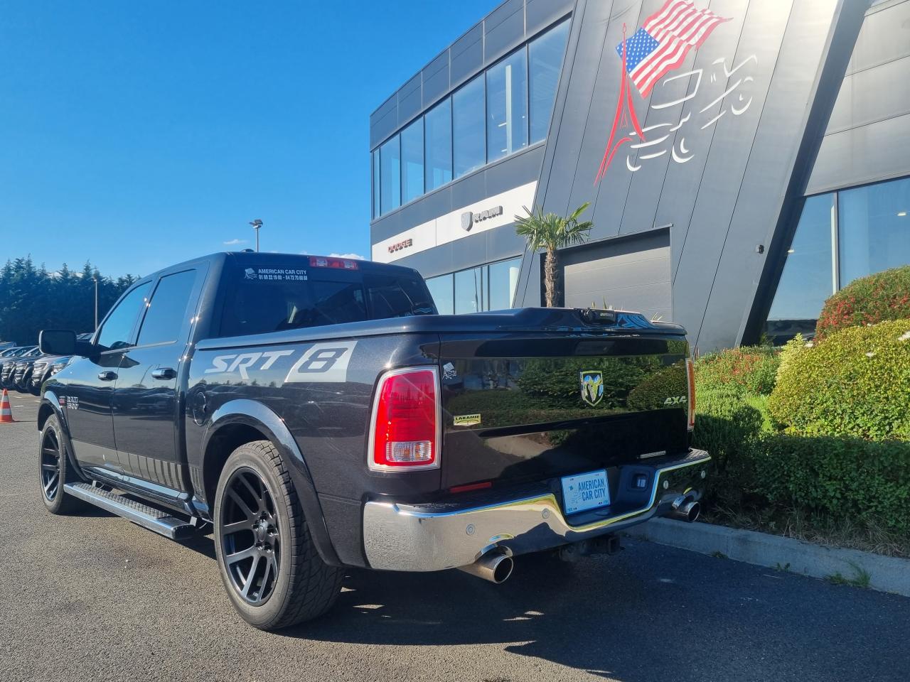 DODGE RAM 1500 CREW LARAMIE V8 5.7L 395hp