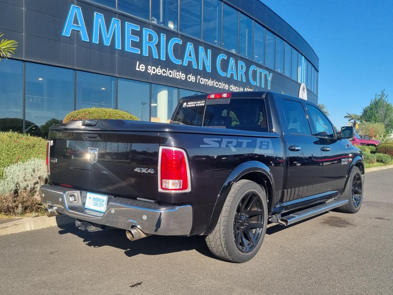 DODGE RAM 1500 CREW LARAMIE V8 5.7L 395hp