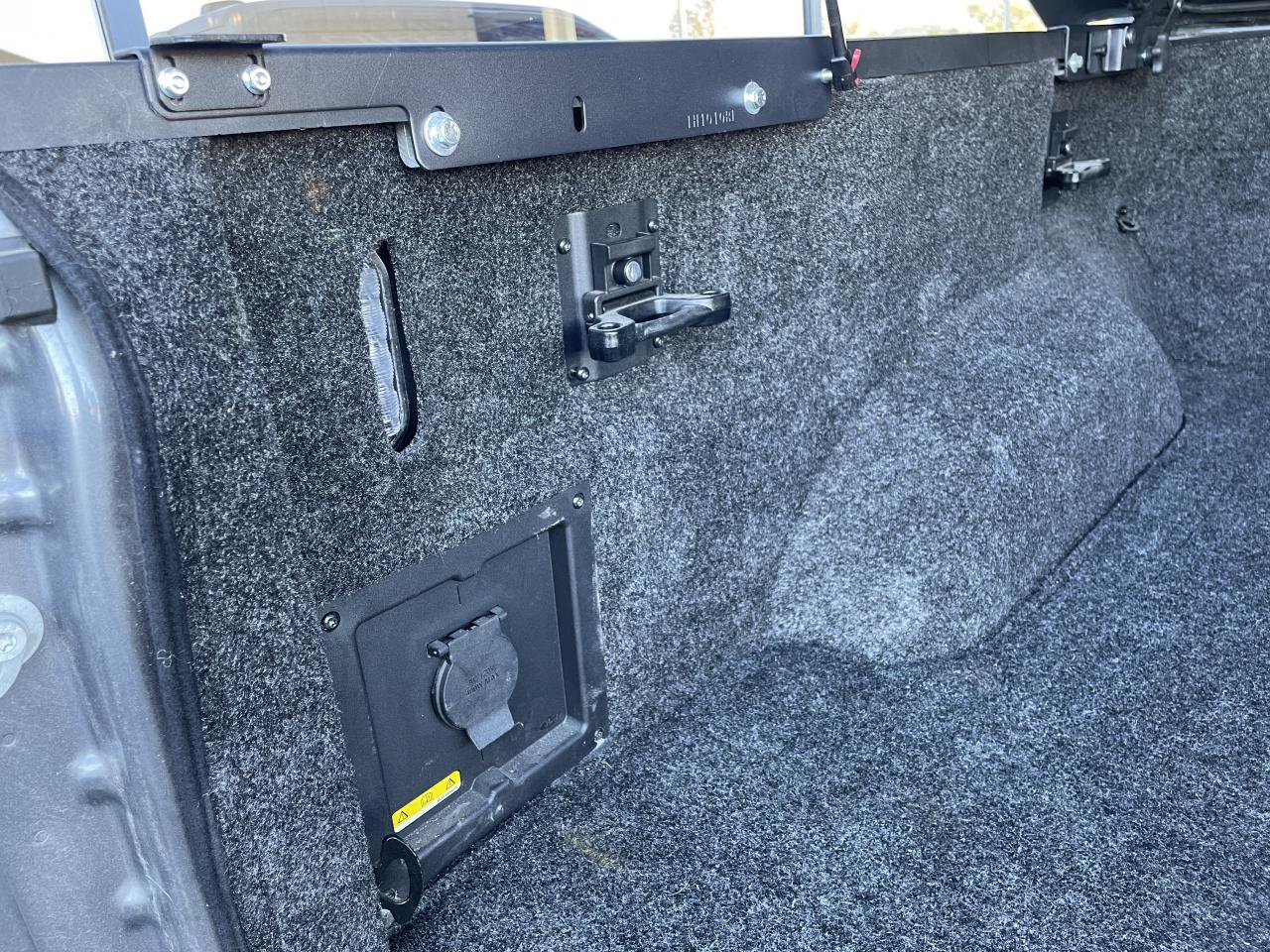 FORD F150 SHELBY OFFROAD V8 5.0L SUPERCHARGED