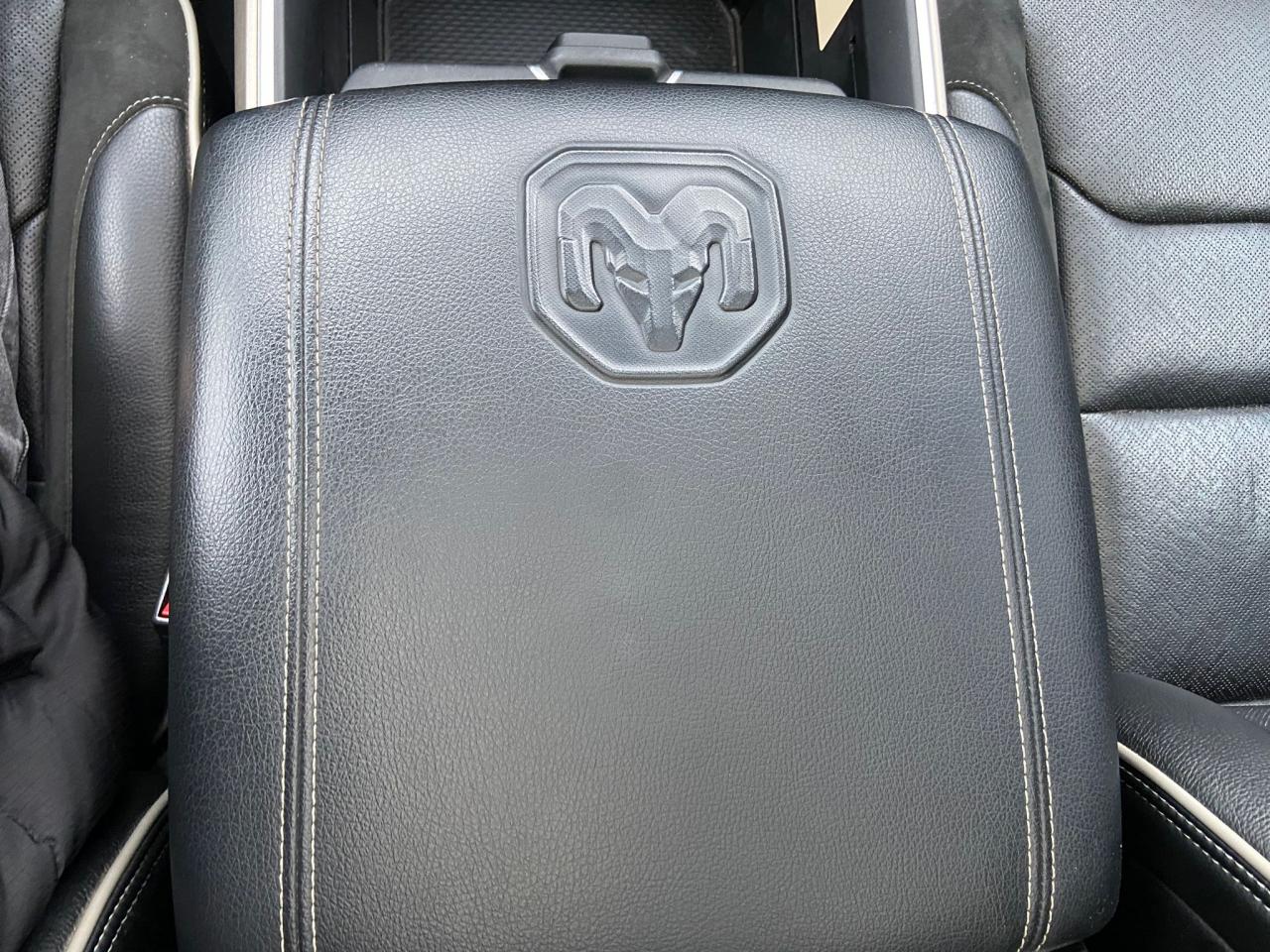 DODGE RAM 1500 CREW LARAMIE SPORT AIR