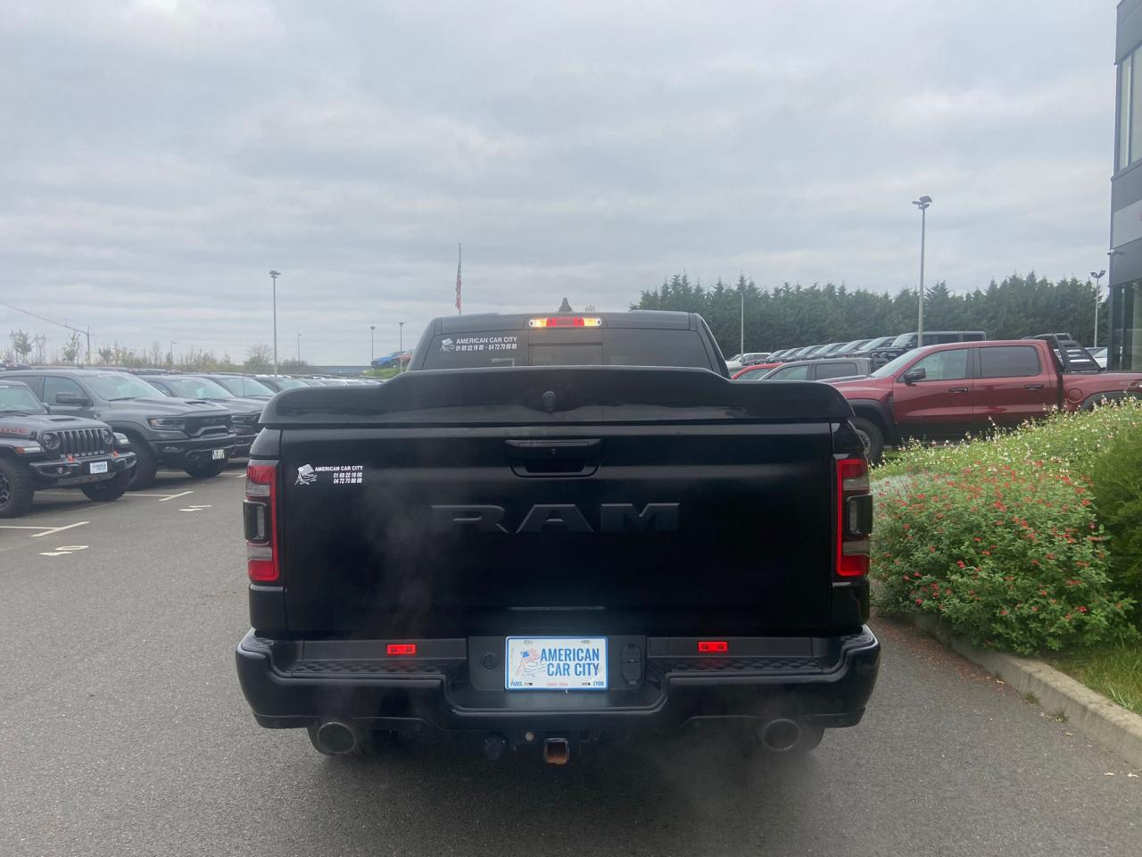 DODGE RAM 1500 CREW LARAMIE SPORT AIR