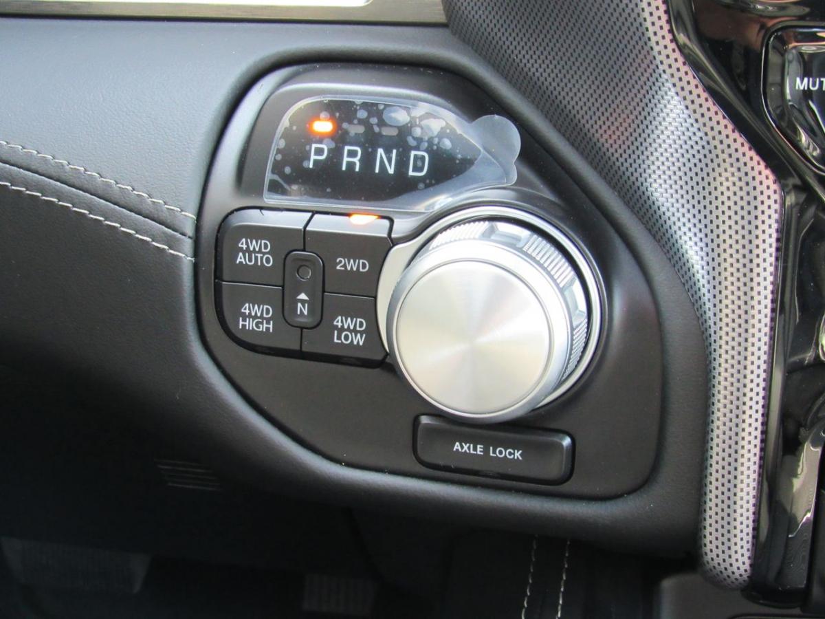 DODGE RAM LIMITED BLACK PACKAGE AIR RAMBOX Hayon multi