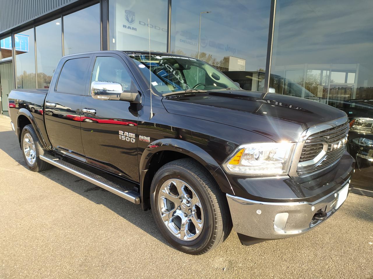 DODGE RAM 1500 CREW LARAMIE