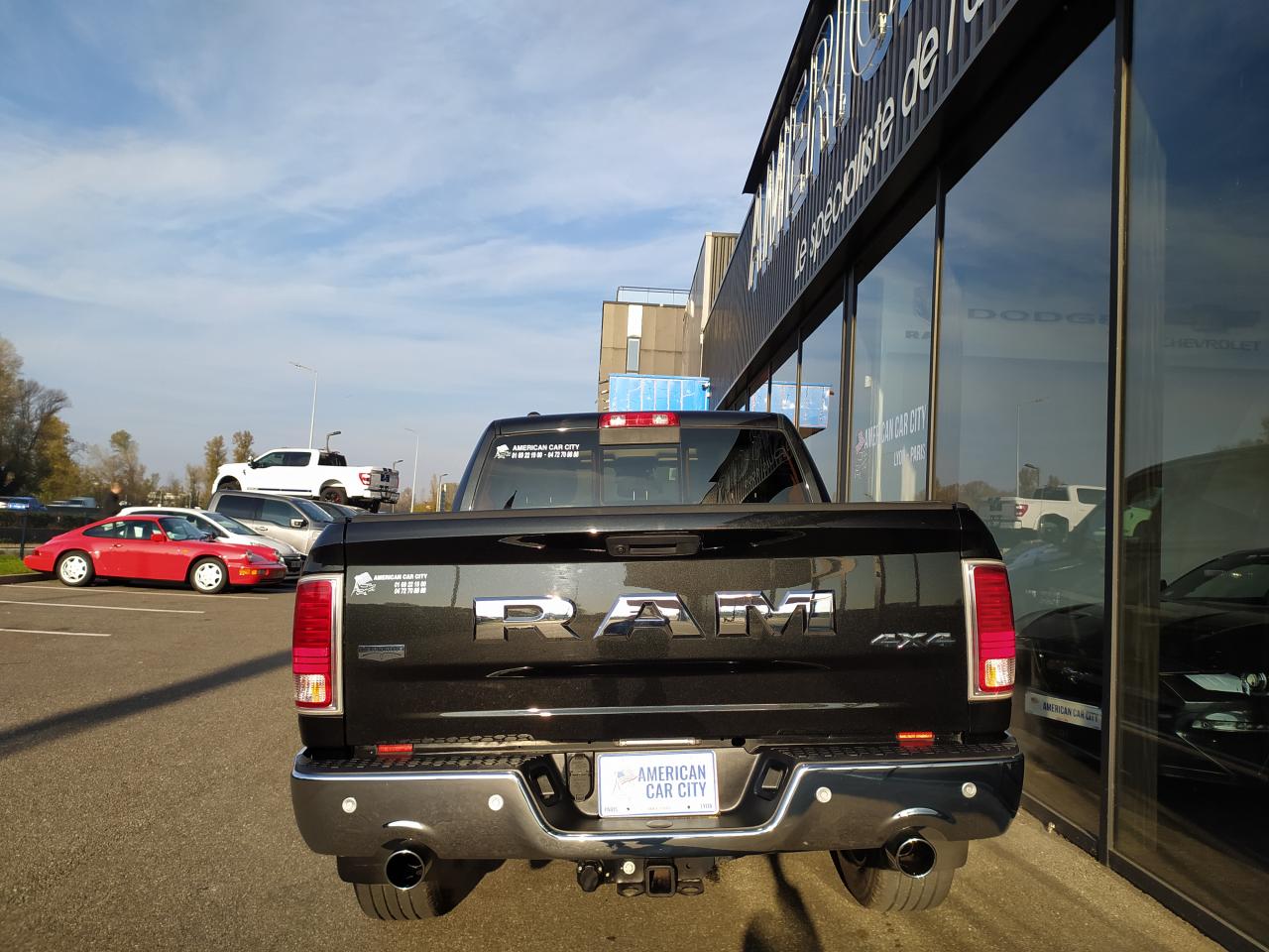 DODGE RAM 1500 CREW LARAMIE