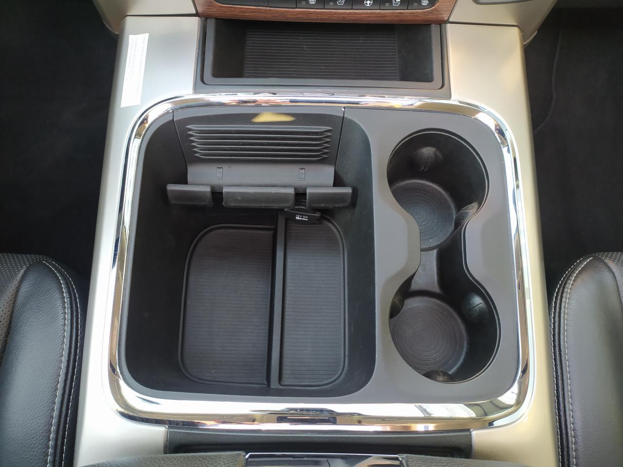 DODGE RAM 1500 CREW LARAMIE