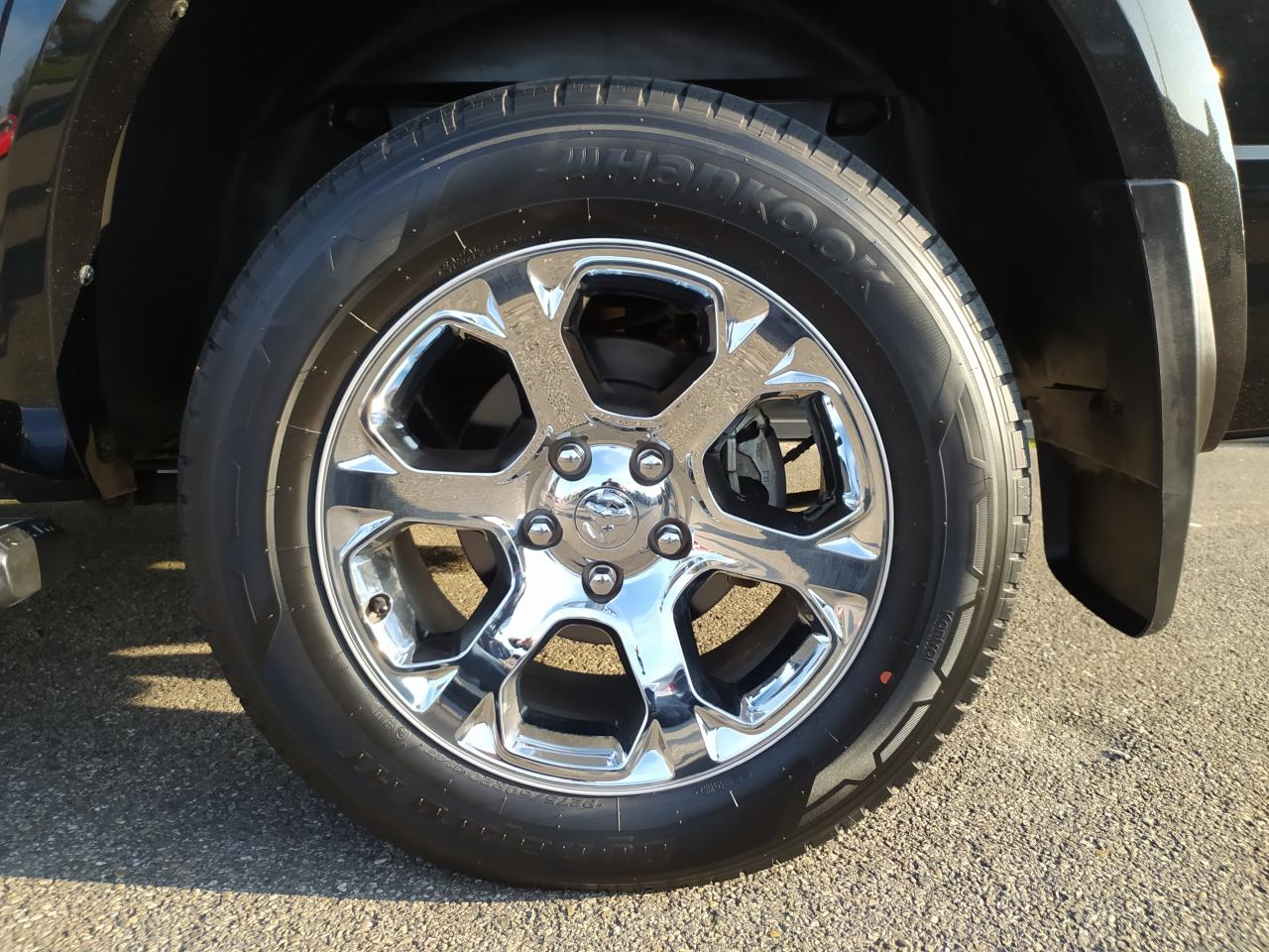 DODGE RAM 1500 CREW LARAMIE