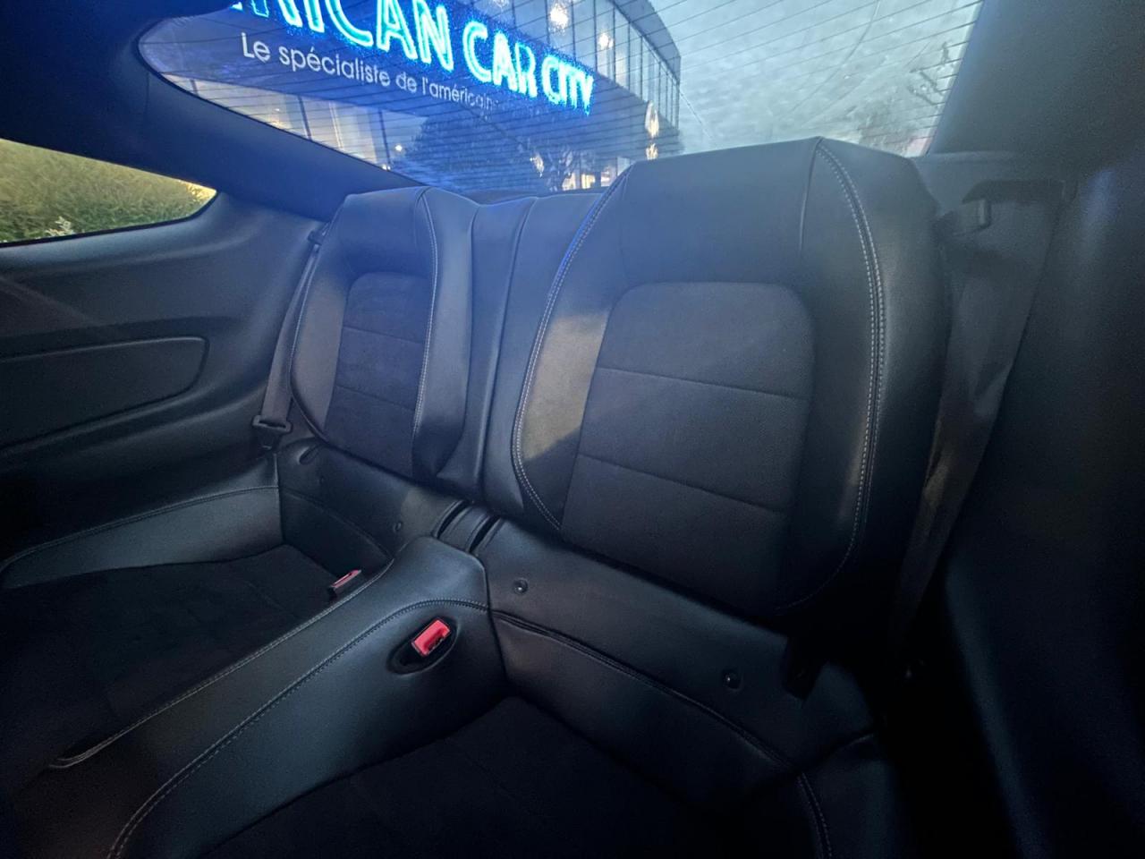 FORD MUSTANG GT Fastback V8 5.0L - Pas de MALUS