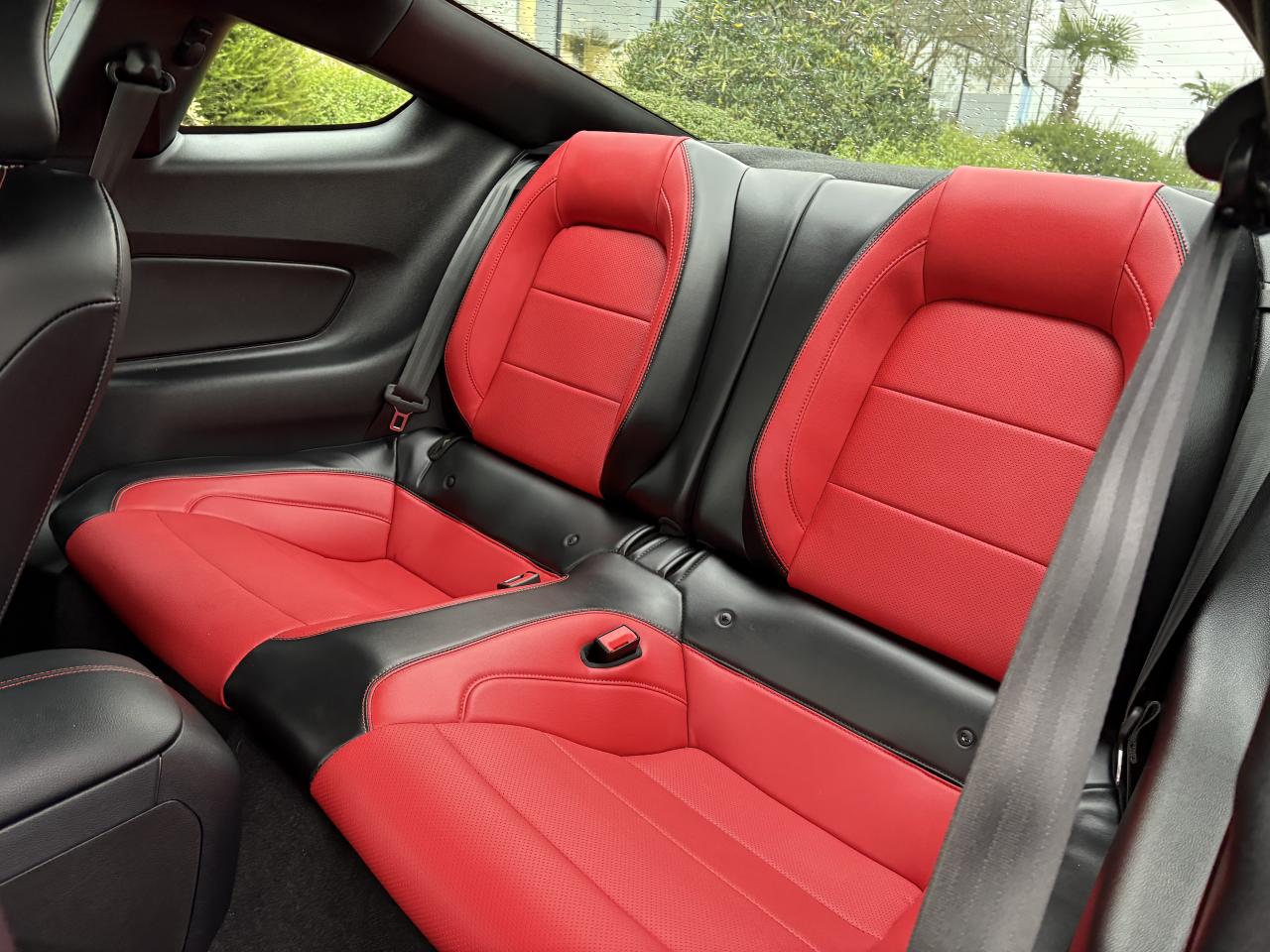 FORD MUSTANG Fastback GT 5.0L V8 450ch