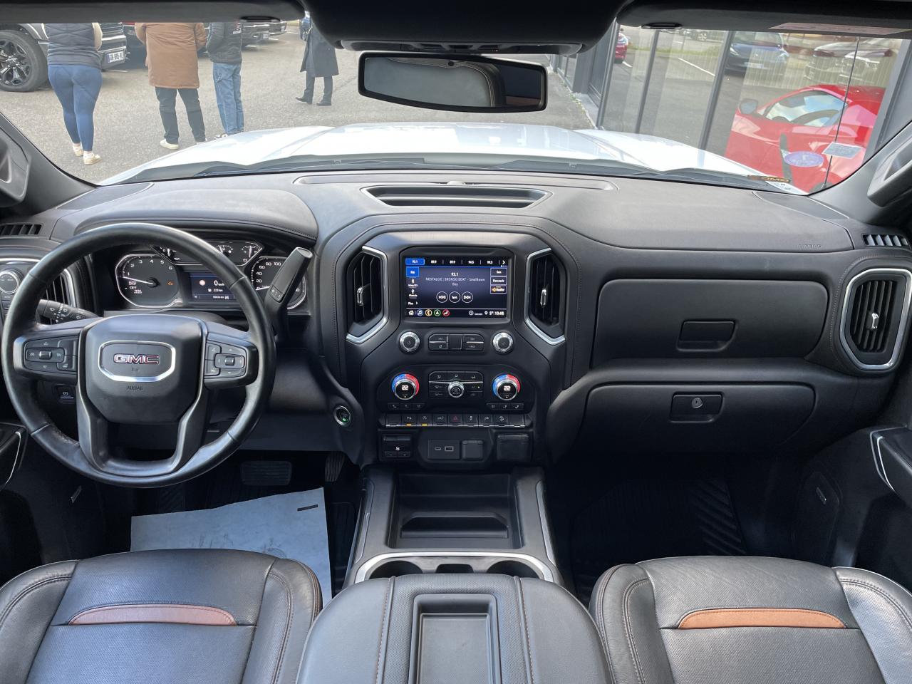 GMC Sierra AT4 CARBON PRO EDITION