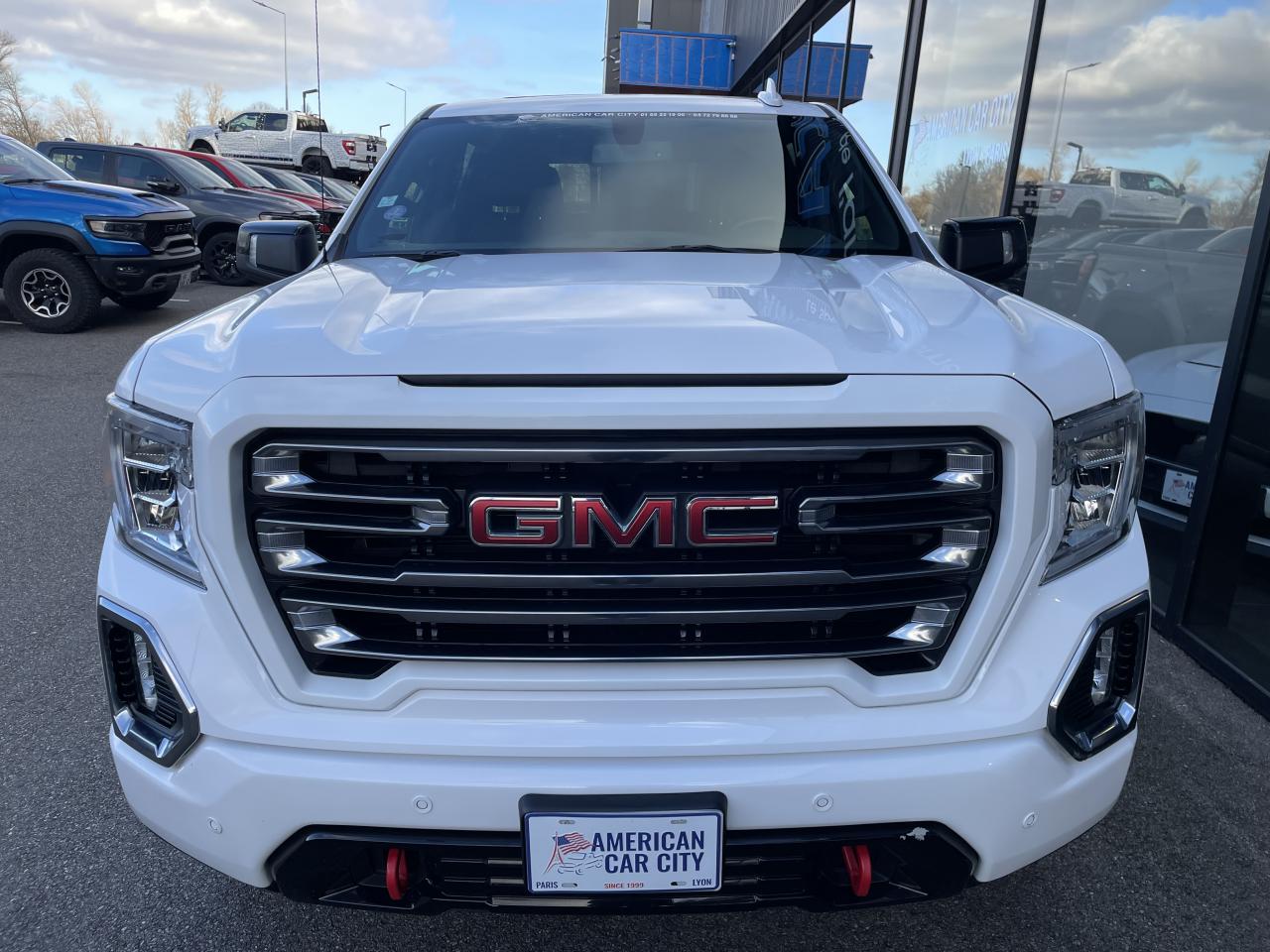 GMC Sierra AT4 CARBON PRO EDITION