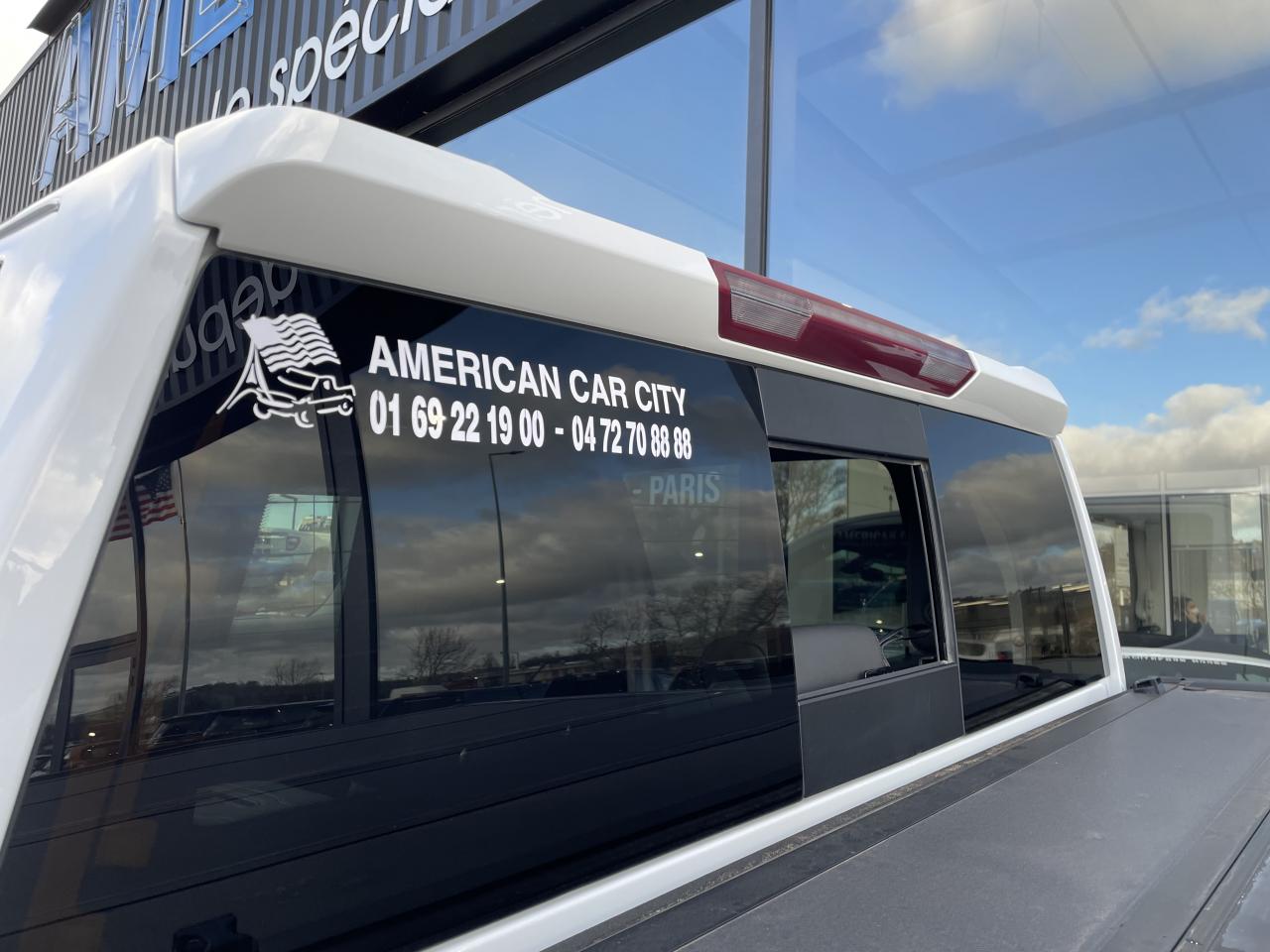 GMC Sierra AT4 CARBON PRO EDITION