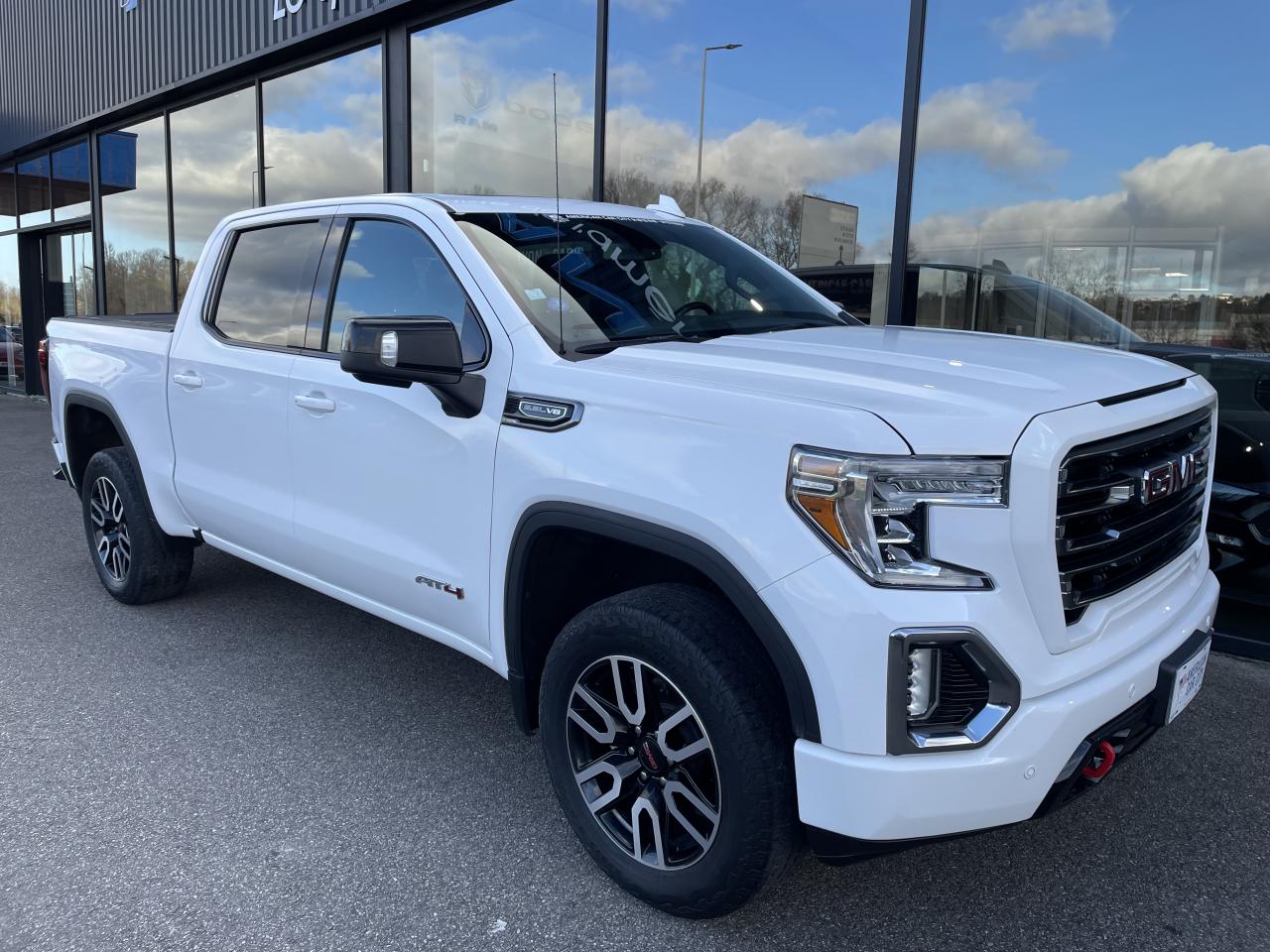 GMC Sierra AT4 CARBON PRO EDITION