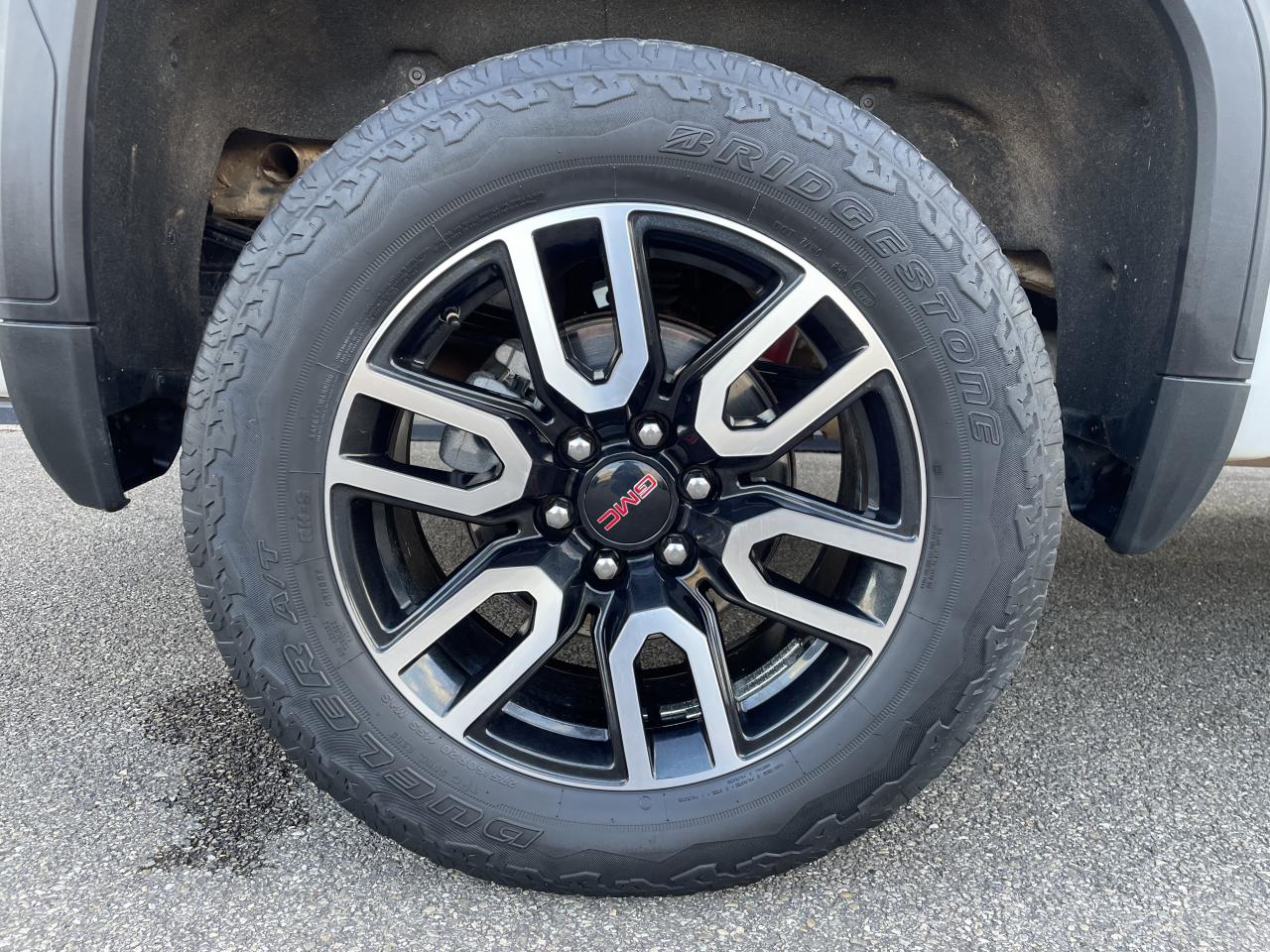 GMC Sierra AT4 CARBON PRO EDITION