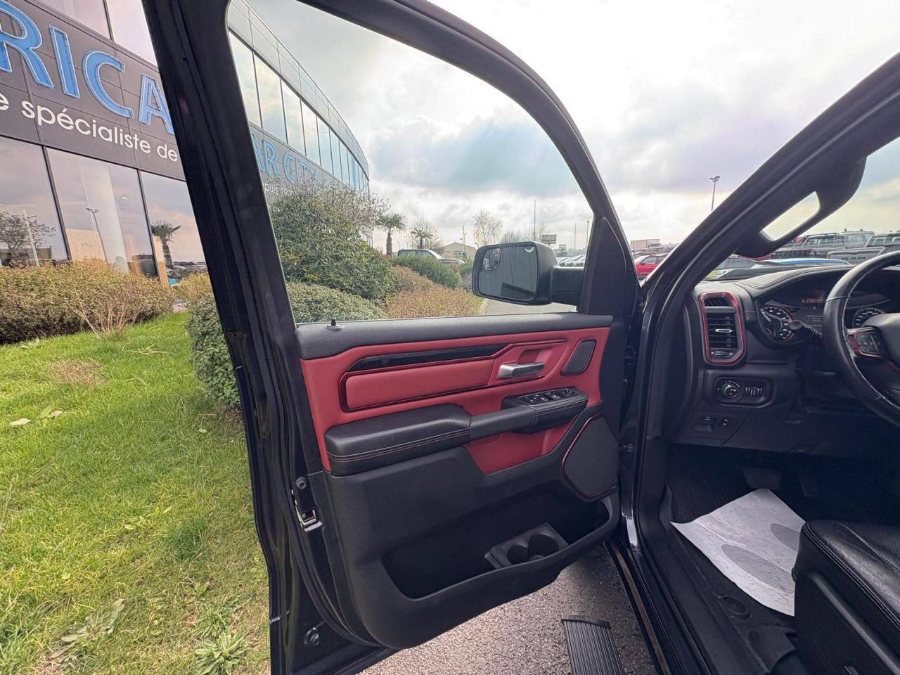 DODGE RAM 1500 CREW REBEL AIR