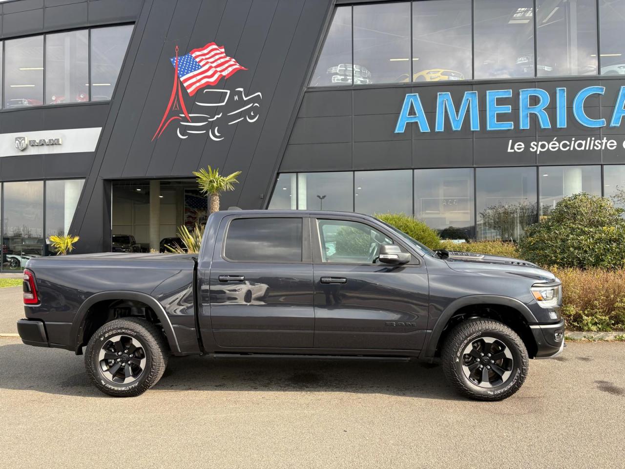 DODGE RAM 1500 CREW REBEL AIR