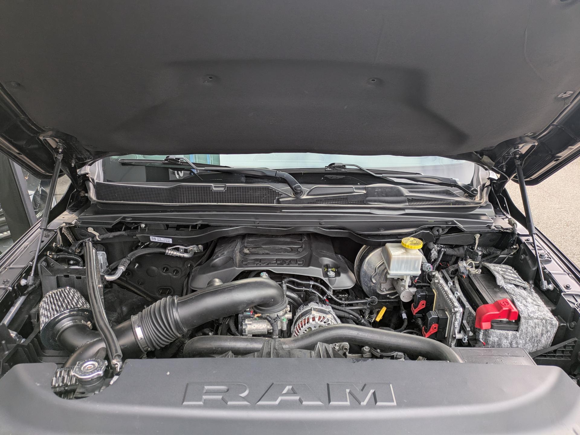 DODGE RAM 1500 CREW REBEL AIR