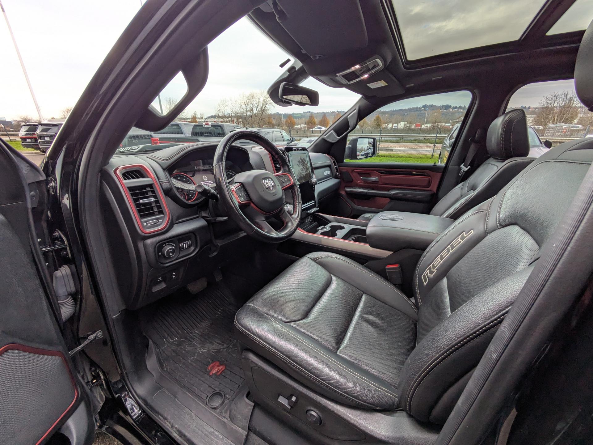 DODGE RAM 1500 CREW REBEL AIR