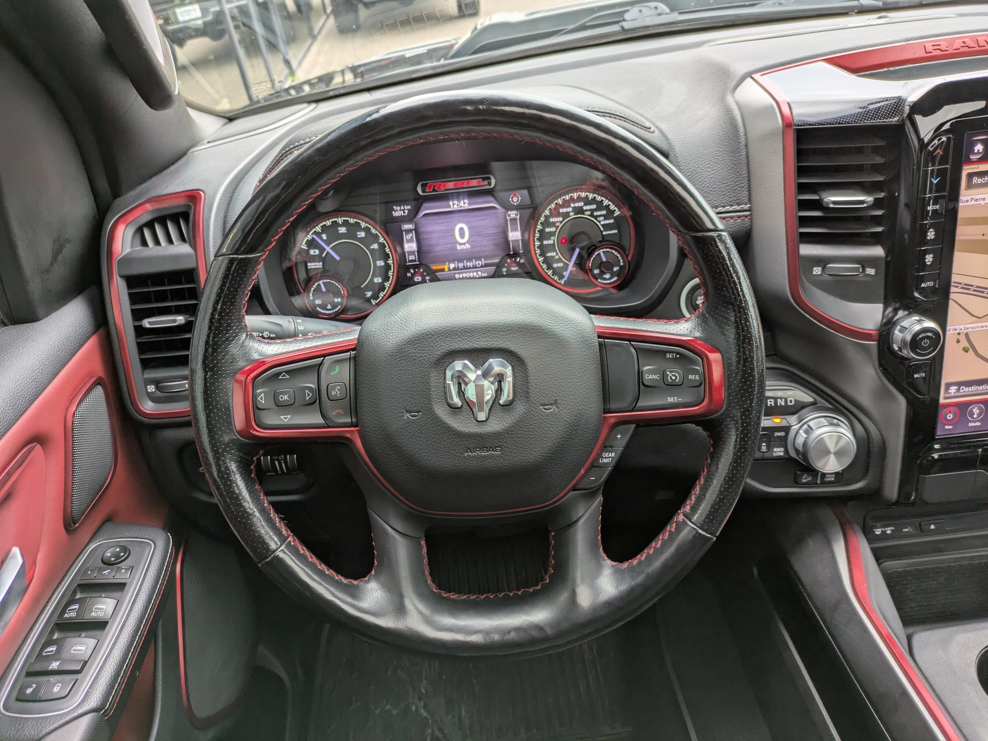 DODGE RAM 1500 CREW REBEL AIR