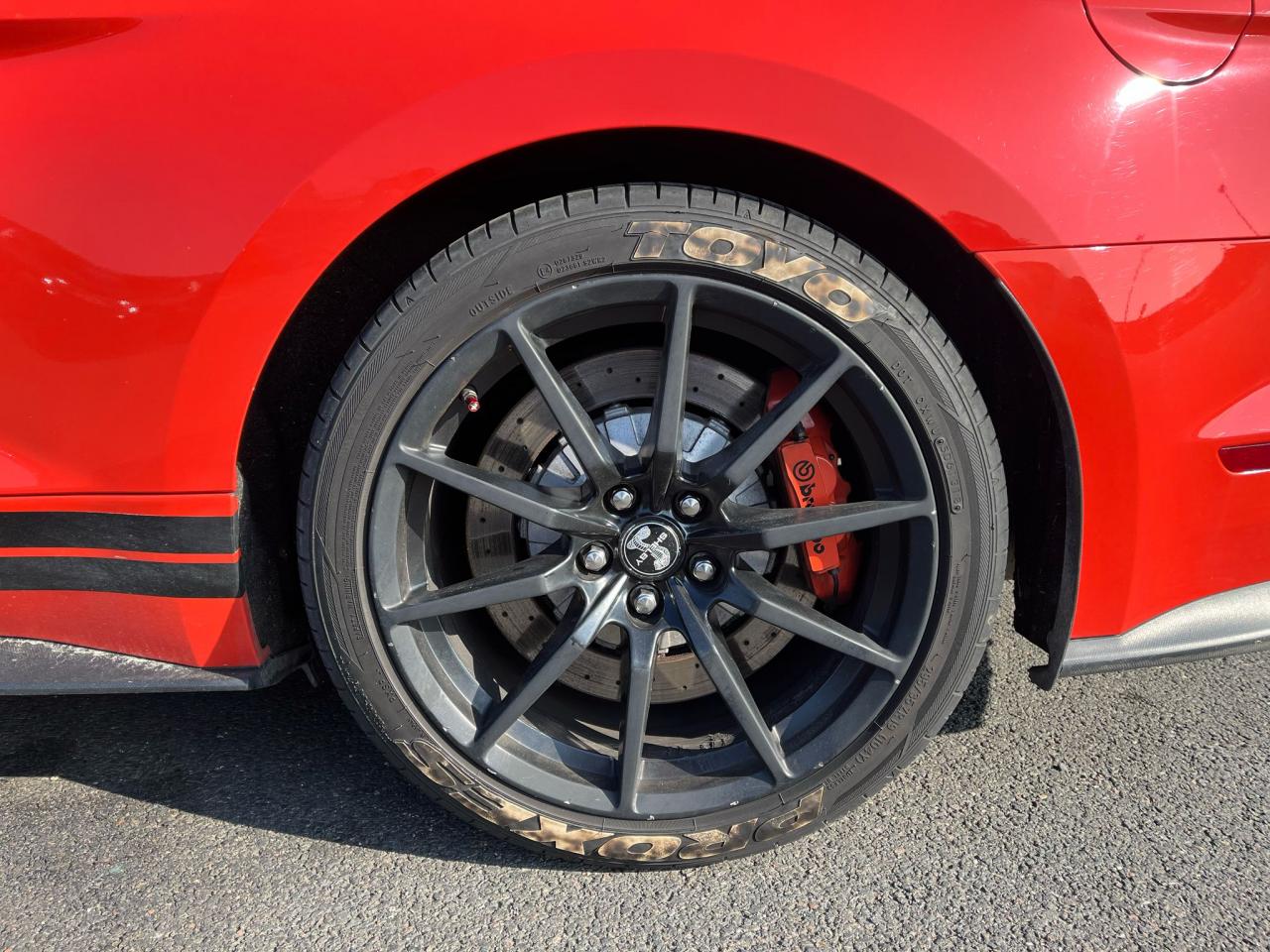 FORD MUSTANG Shelby GT350 V8 5.2L