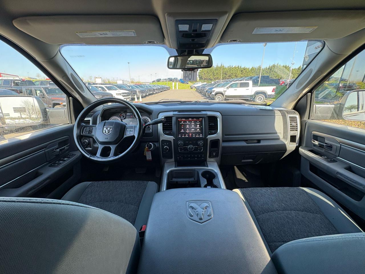 DODGE RAM 3500 SLT CREW CAB 4X4