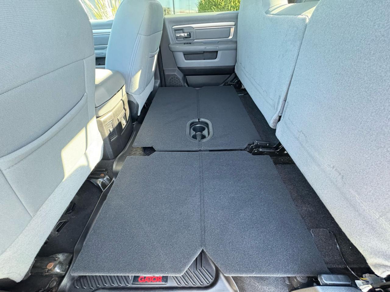 DODGE RAM 3500 SLT CREW CAB 4X4