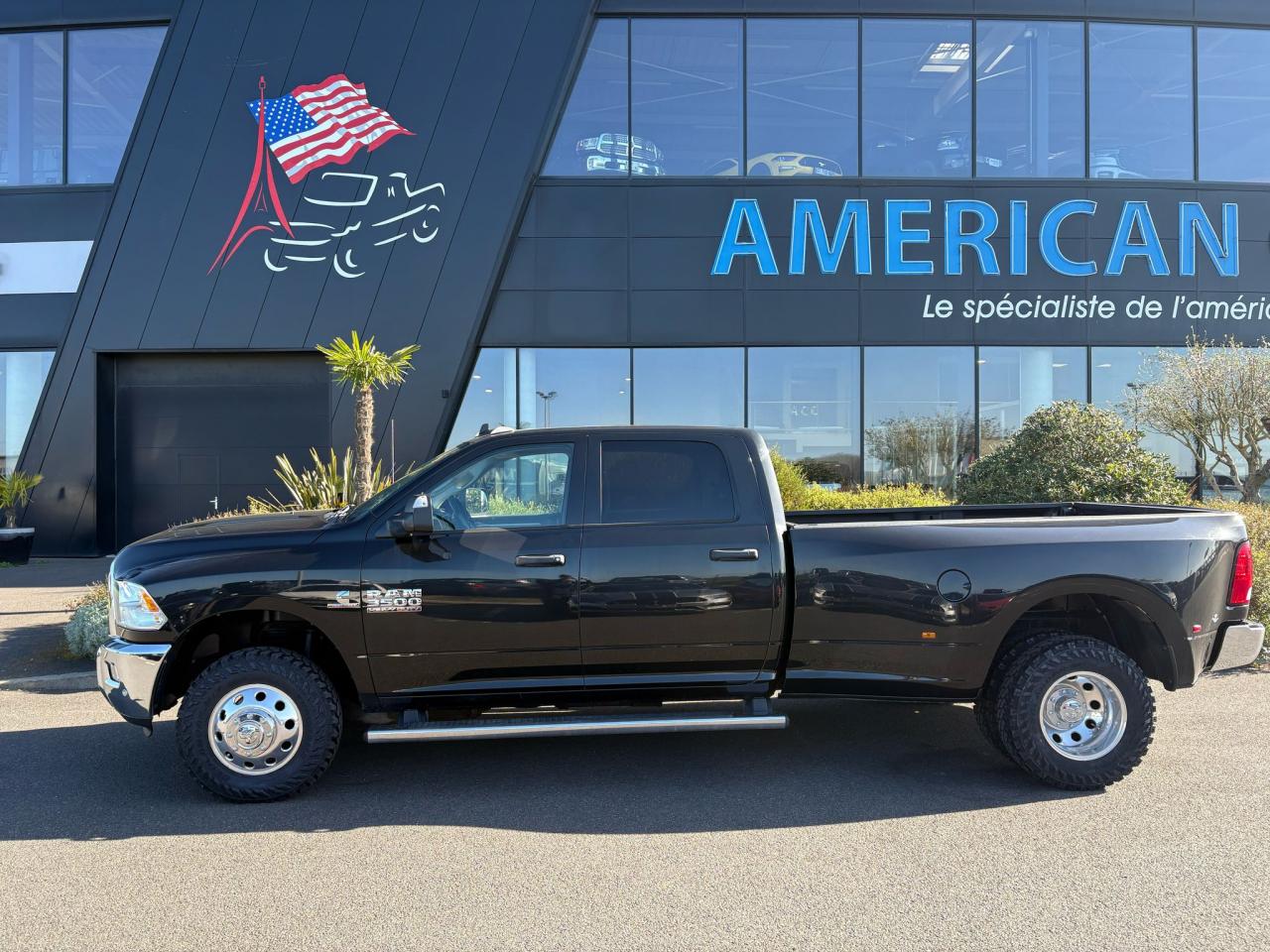 DODGE RAM 3500 SLT CREW CAB 4X4