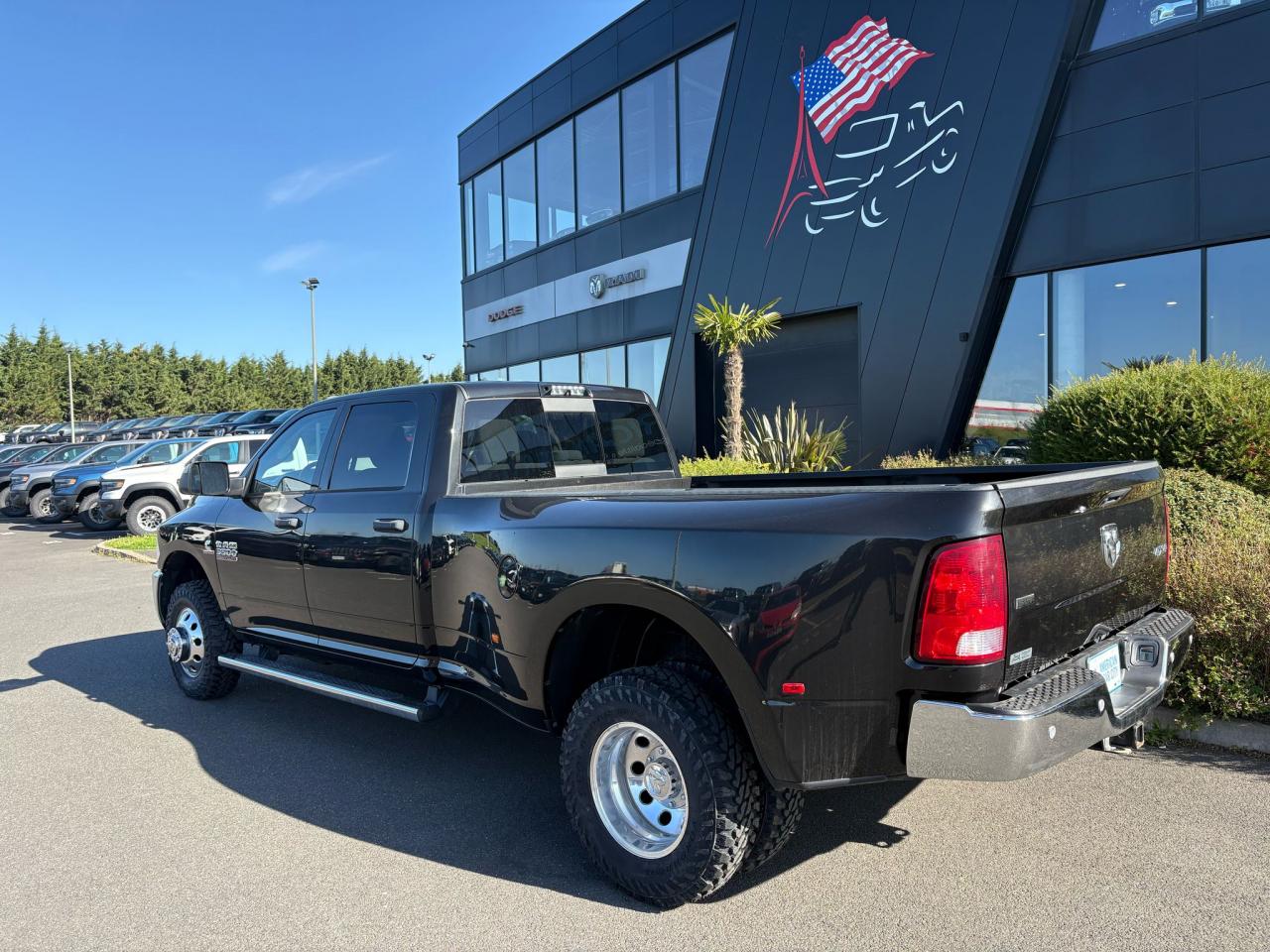 DODGE RAM 3500 SLT CREW CAB 4X4